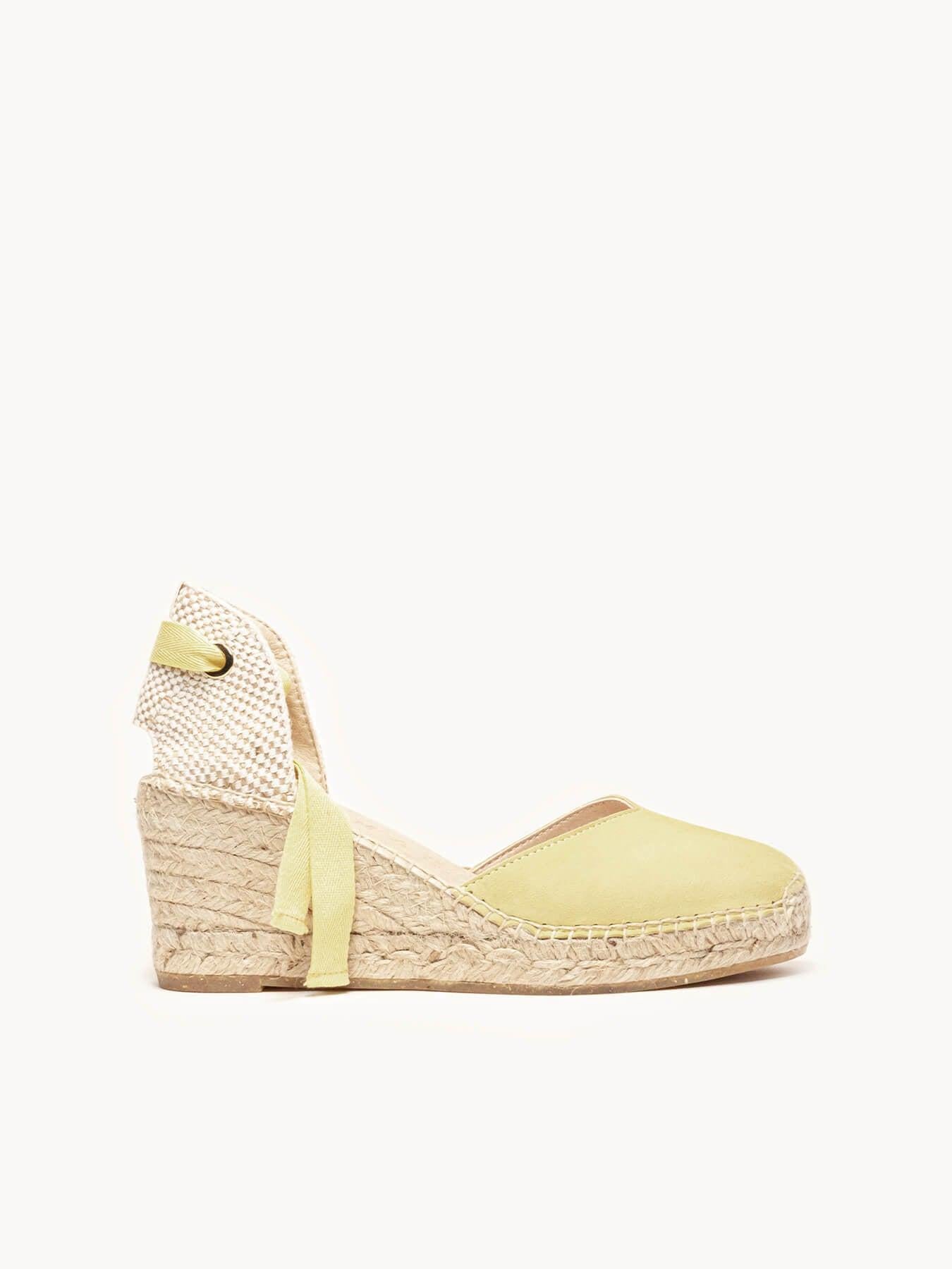 Sandália Romero Anabela 7 cm Camurça Amarelo