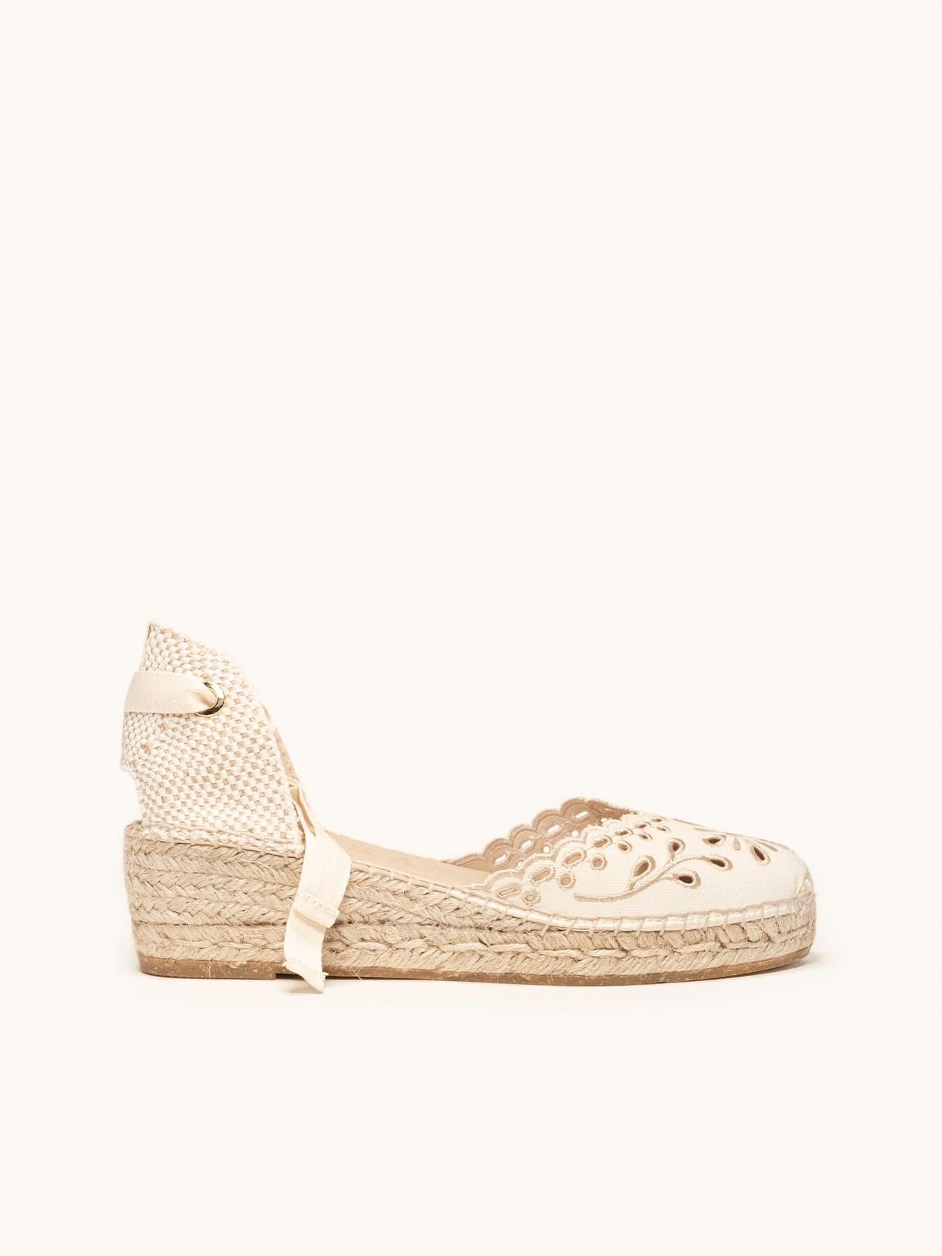 Sandália Romero Anabela 5 cm Bordado Cru