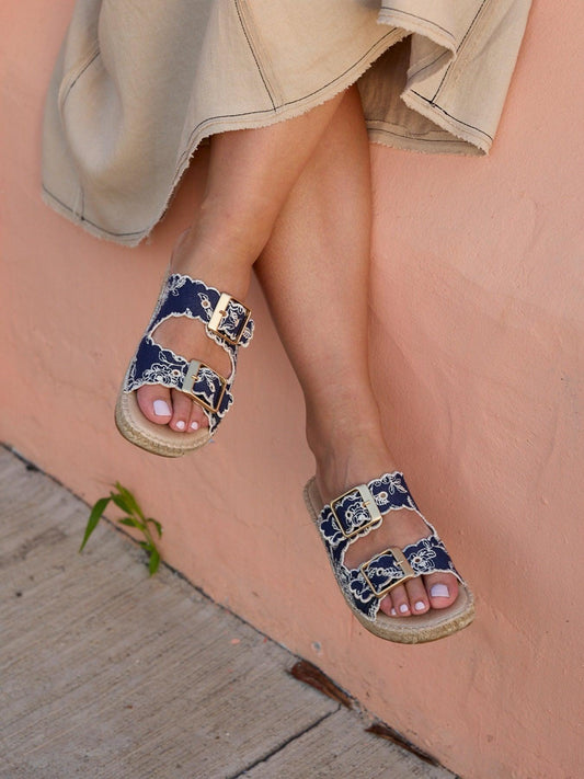 Sandália Papete Girasol Jeans Bordada Azul Marinho