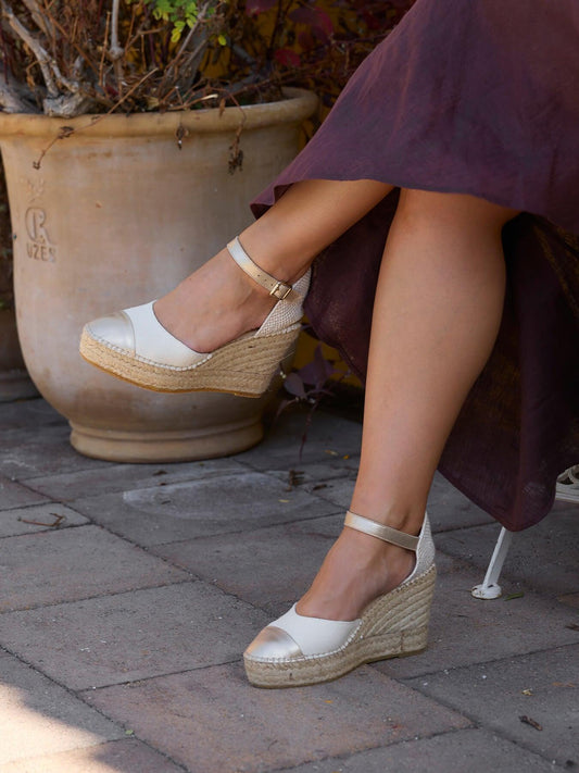 Sandália Marga Anabela 10 cm Napa Dourado