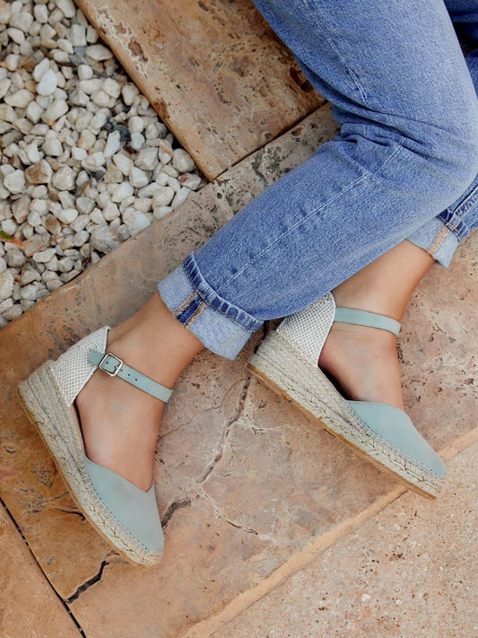 Sandália Anabela Baixa Jara Camurça Verde Claro