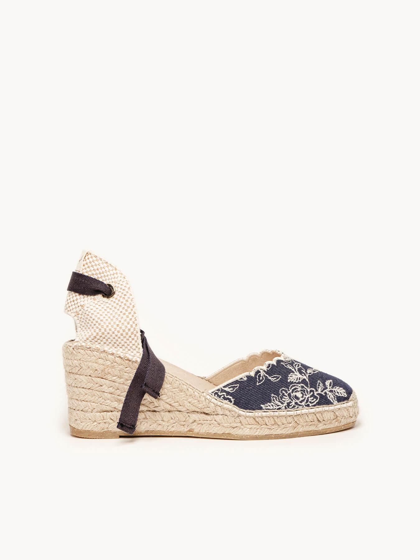 Sandália Anabela Média Romero Jeans Bordado Marinha