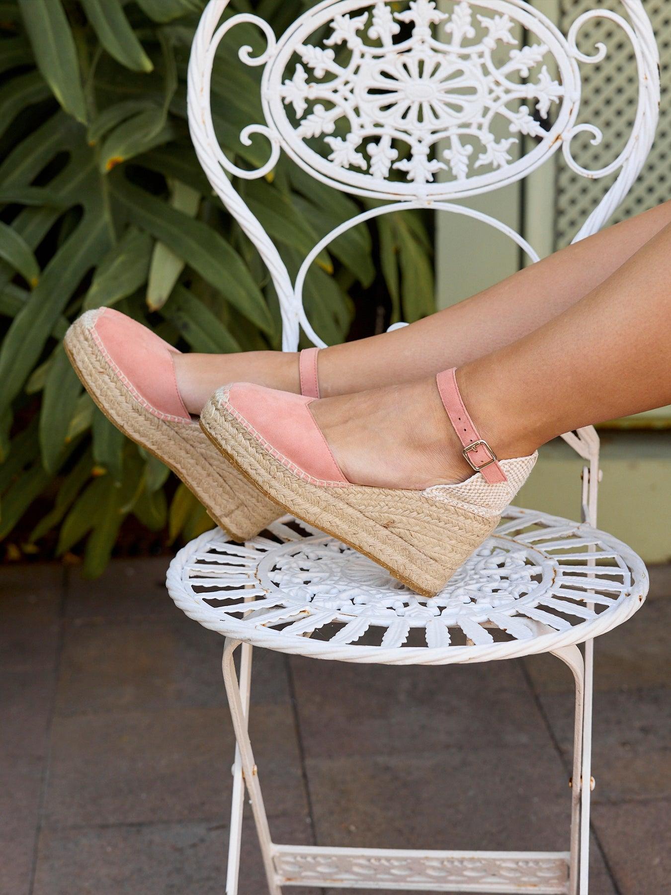 Sandália Jara Anabela 8 cm Camurça Laranja Claro