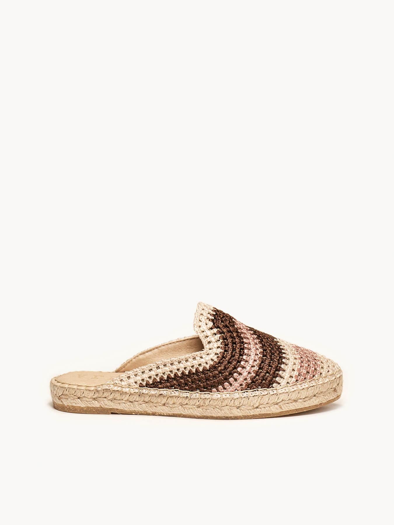 Loto em crochê listrado cru