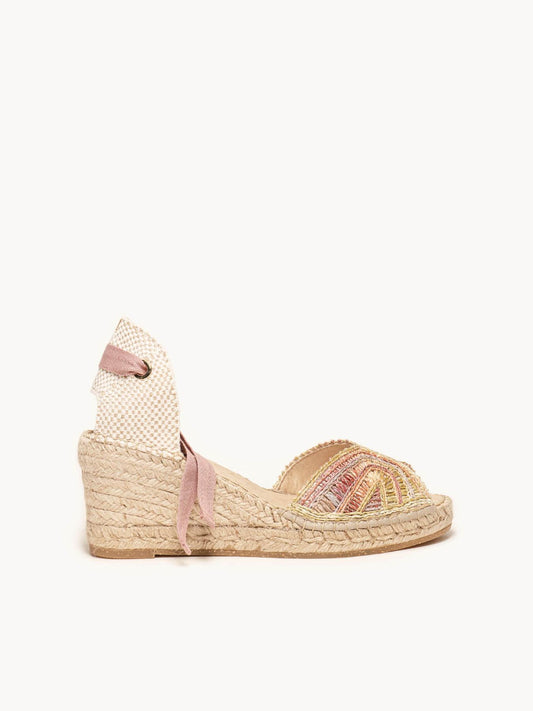 Sandália Anabela Média Lirio Ráfia Rosa Claro
