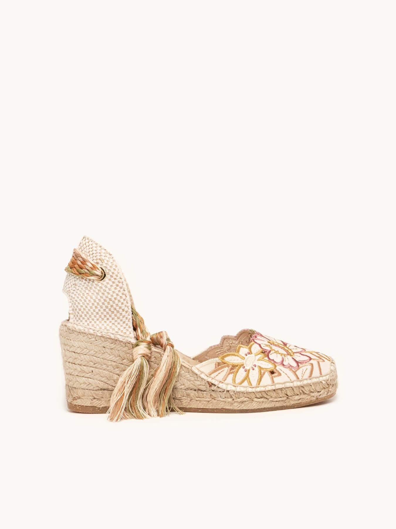 Sandália Romero Anabela 7 cm Bordado Rosa
