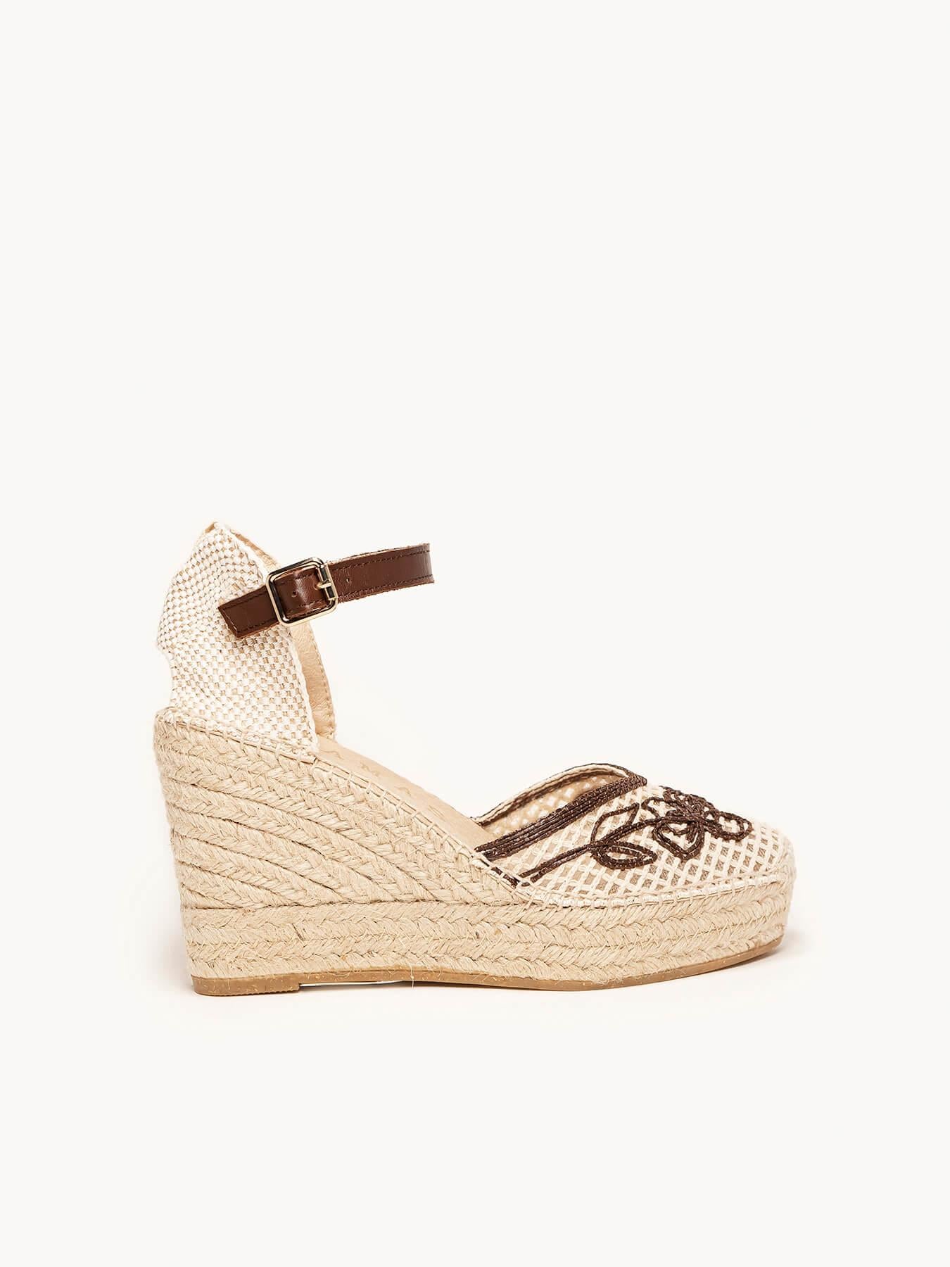Sandália Jara Anabela 10 cm Bordado Marrom