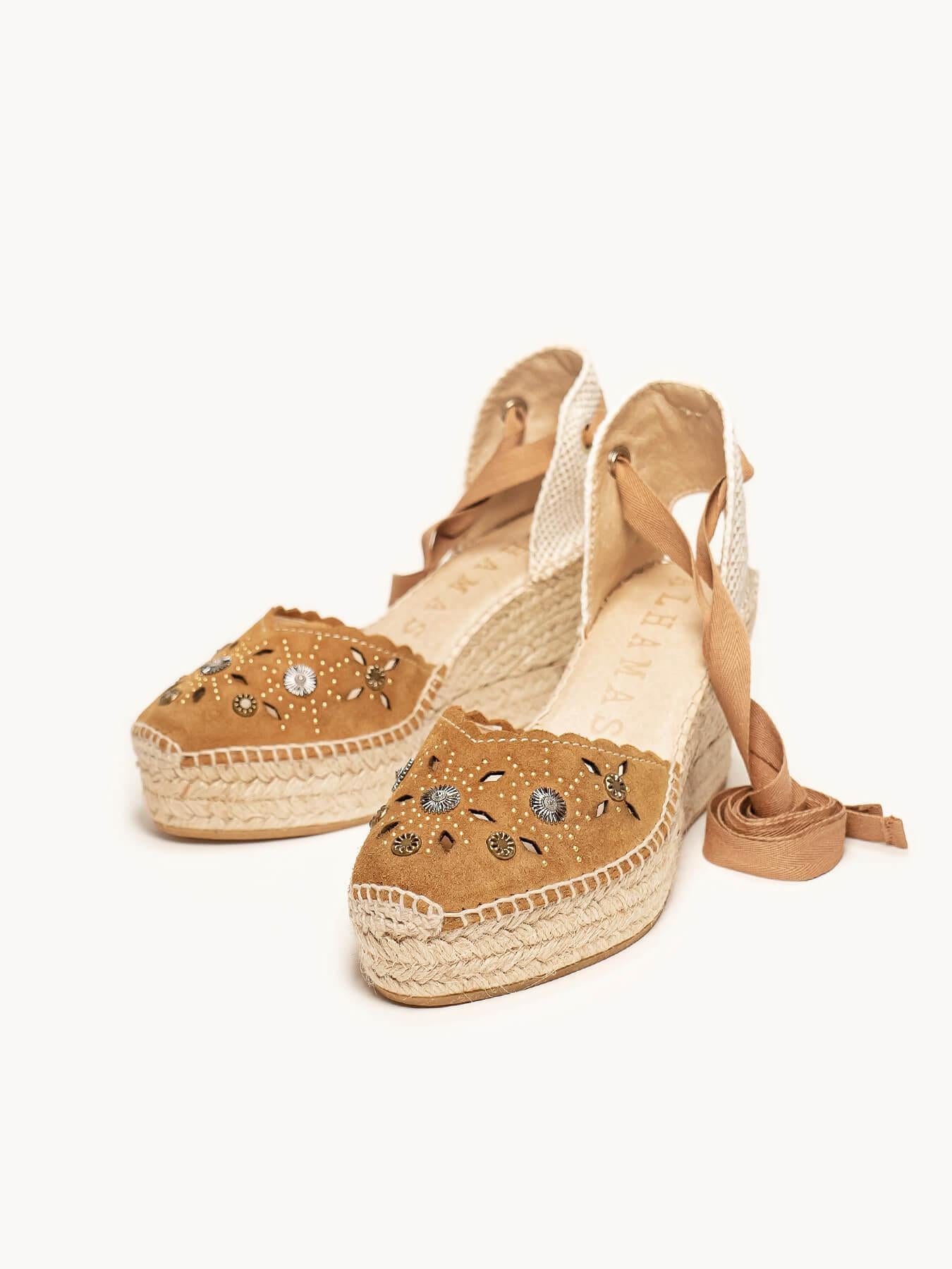 Sandália Romero Anabela 8 cm Camurça Marrom Claro