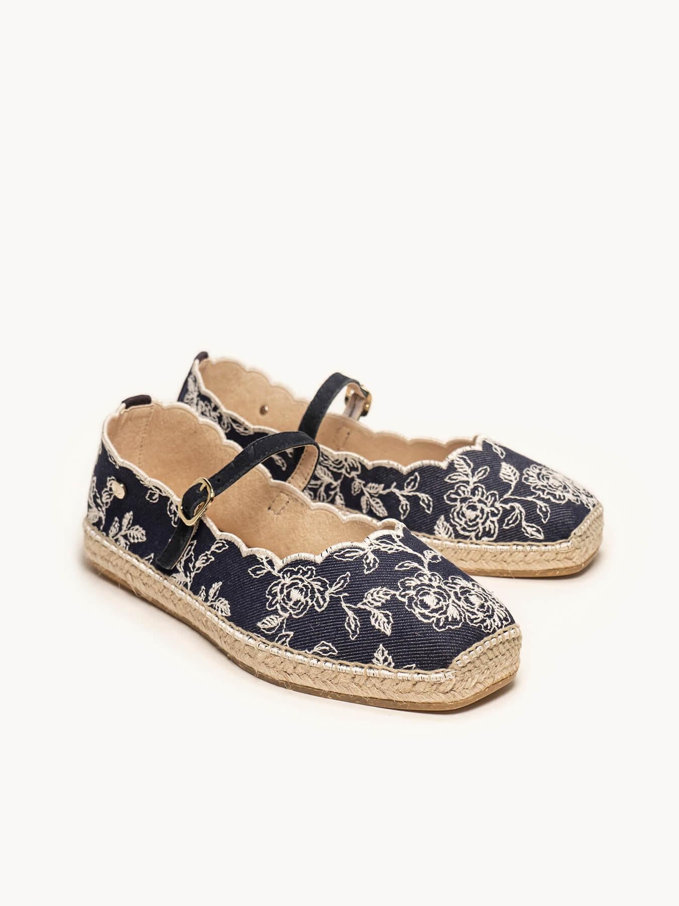 Sapatilha Jeans Bordada Marinho