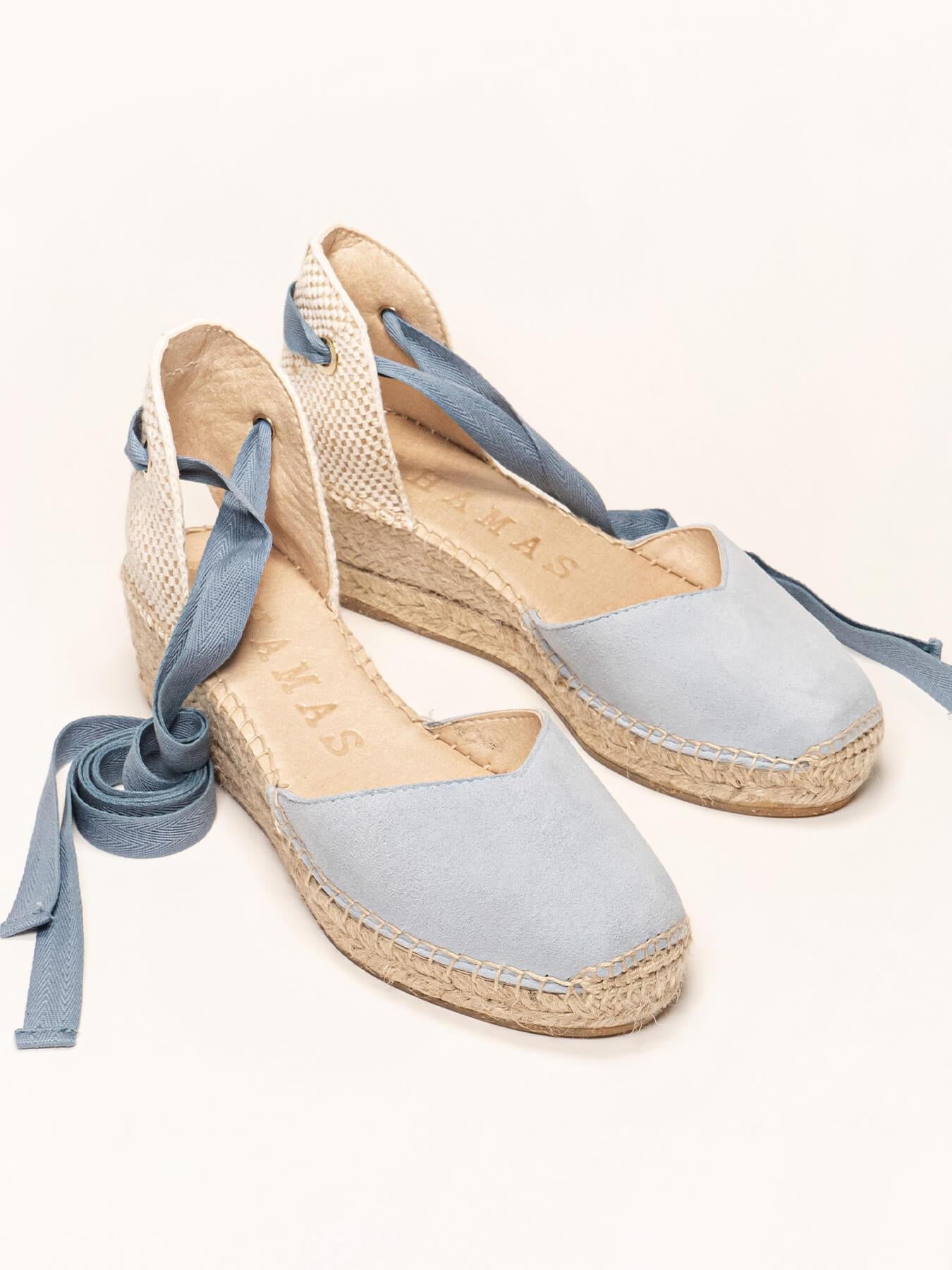 Sandália Anabela Baixa Romero Camurça Azul Claro