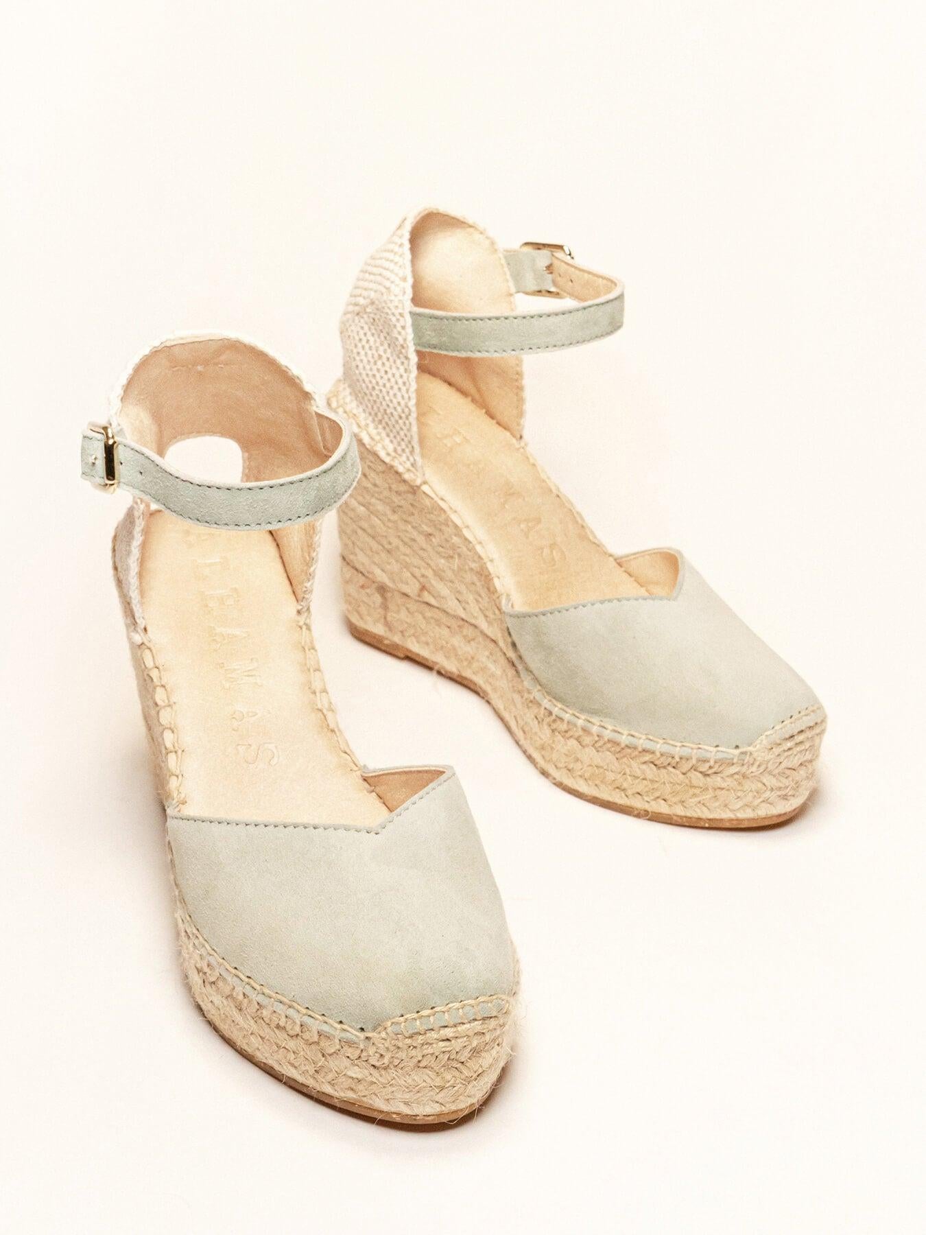 Sandália Anabela Alta Jara Camurça Verde Claro