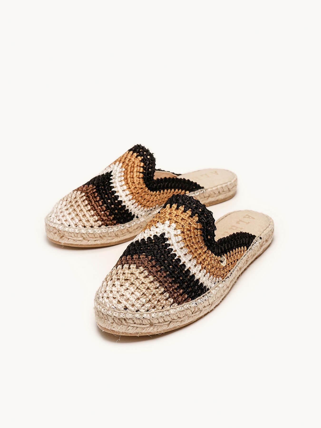 Sapatilha Loto Crochê Listrado Preta