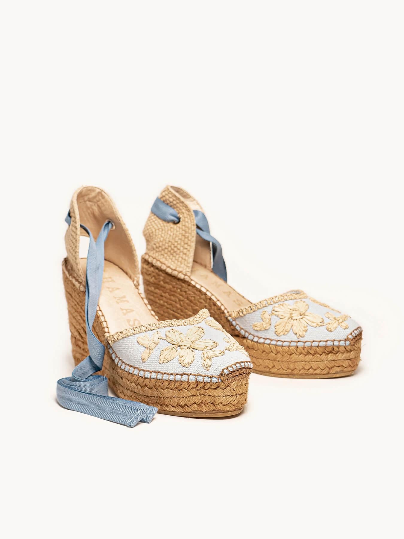 Sandália Romero Anabela 10 cm Bordado Azul Claro