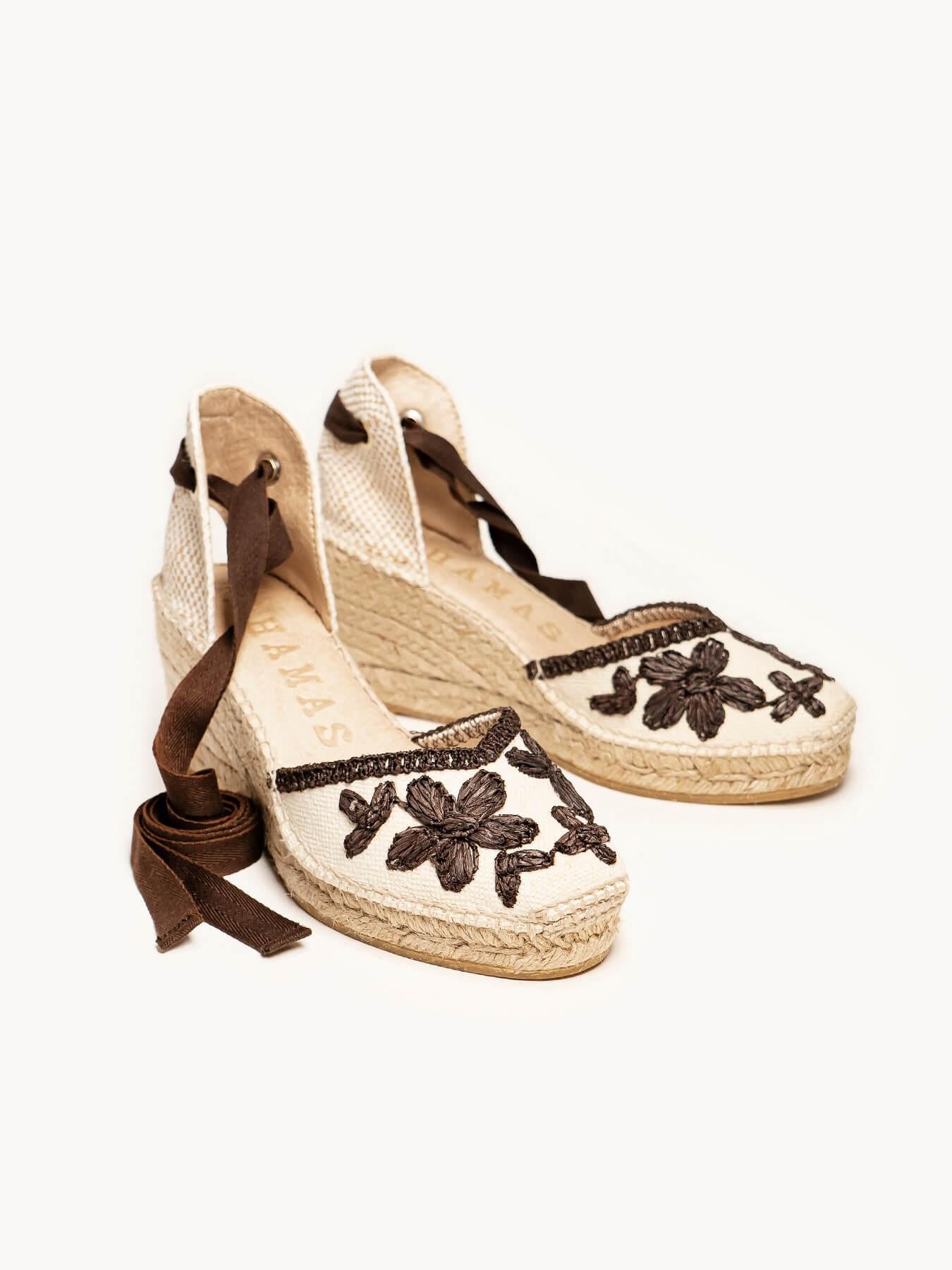 Sandália Romero Anabela 7 cm Bordado Cru