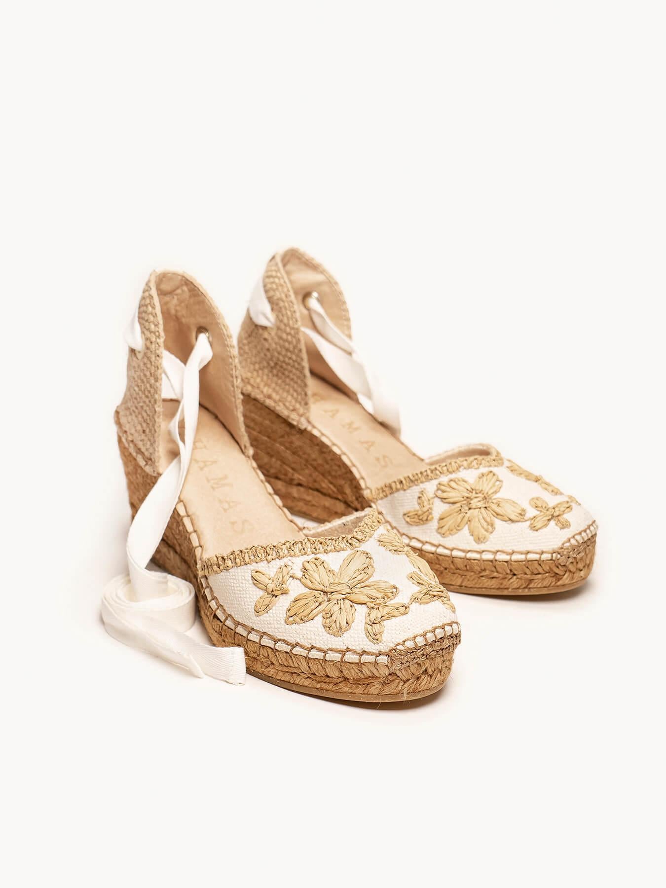 Sandália Romero Anabela 7 cm Bordado Branco