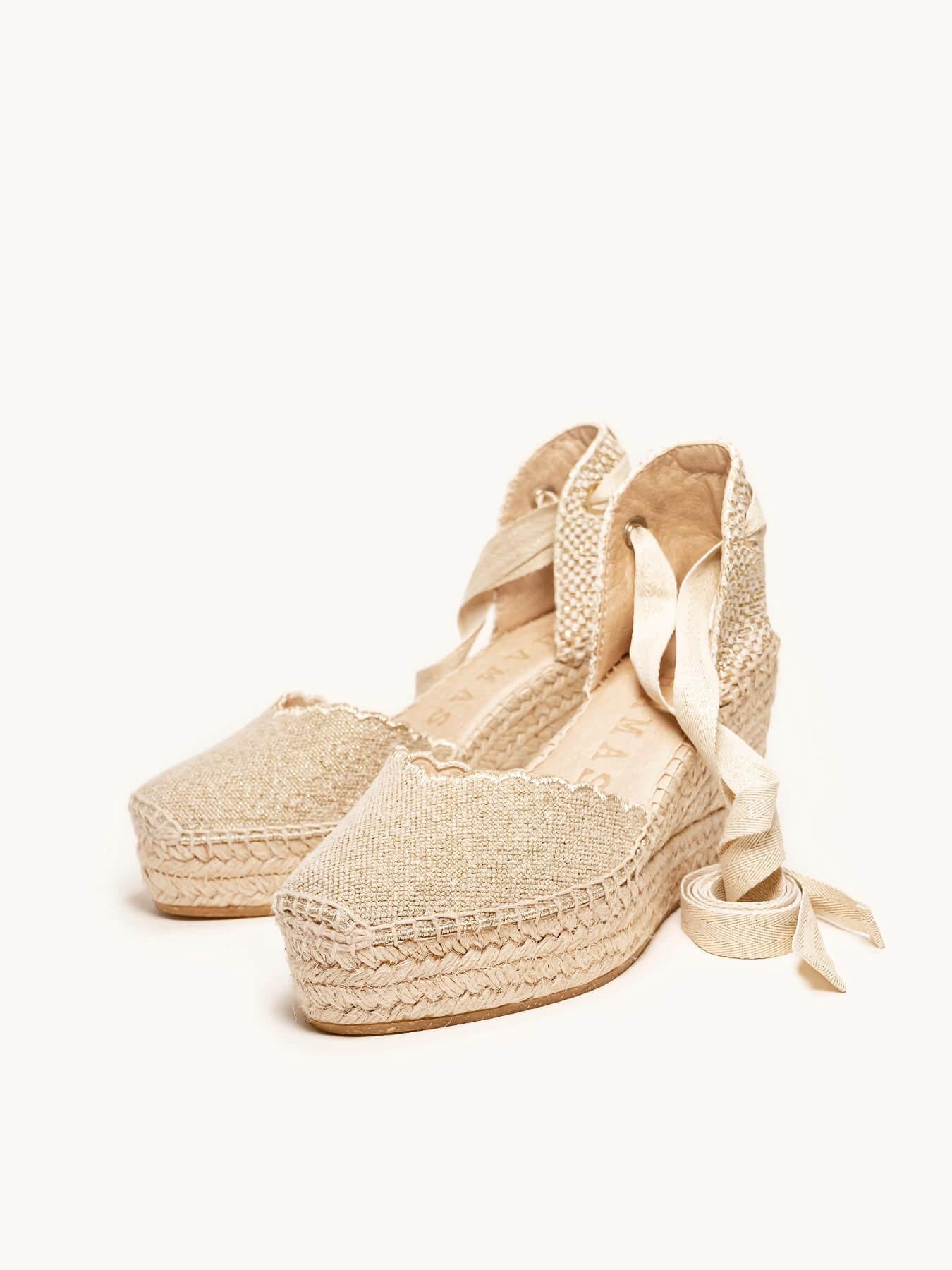 Sandália Romero Anabela 8 cm Linho Dourado