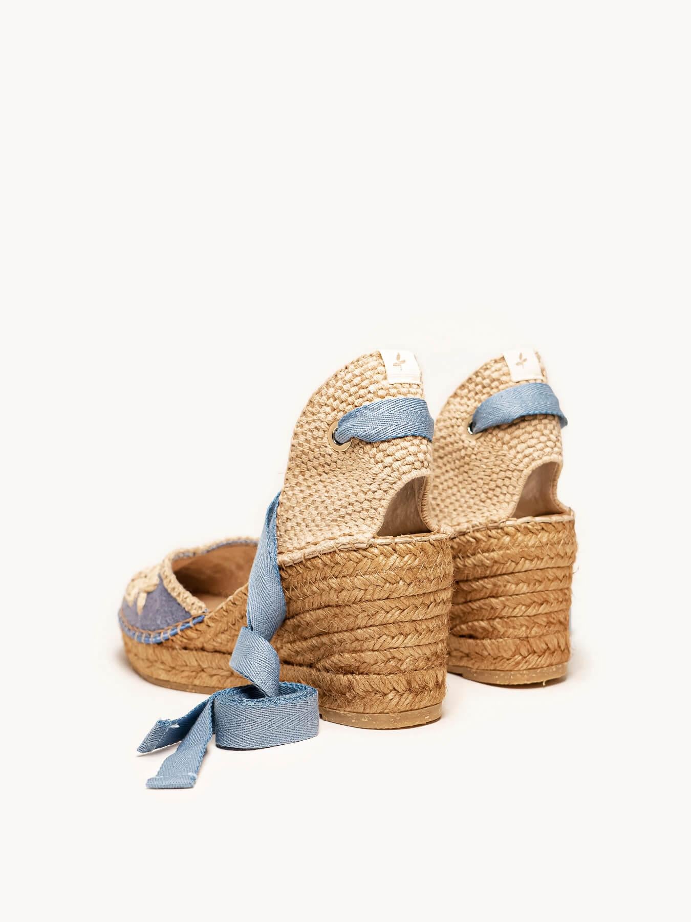 Sandália Romero Anabela 7 cm Bordado Azul Jeans
