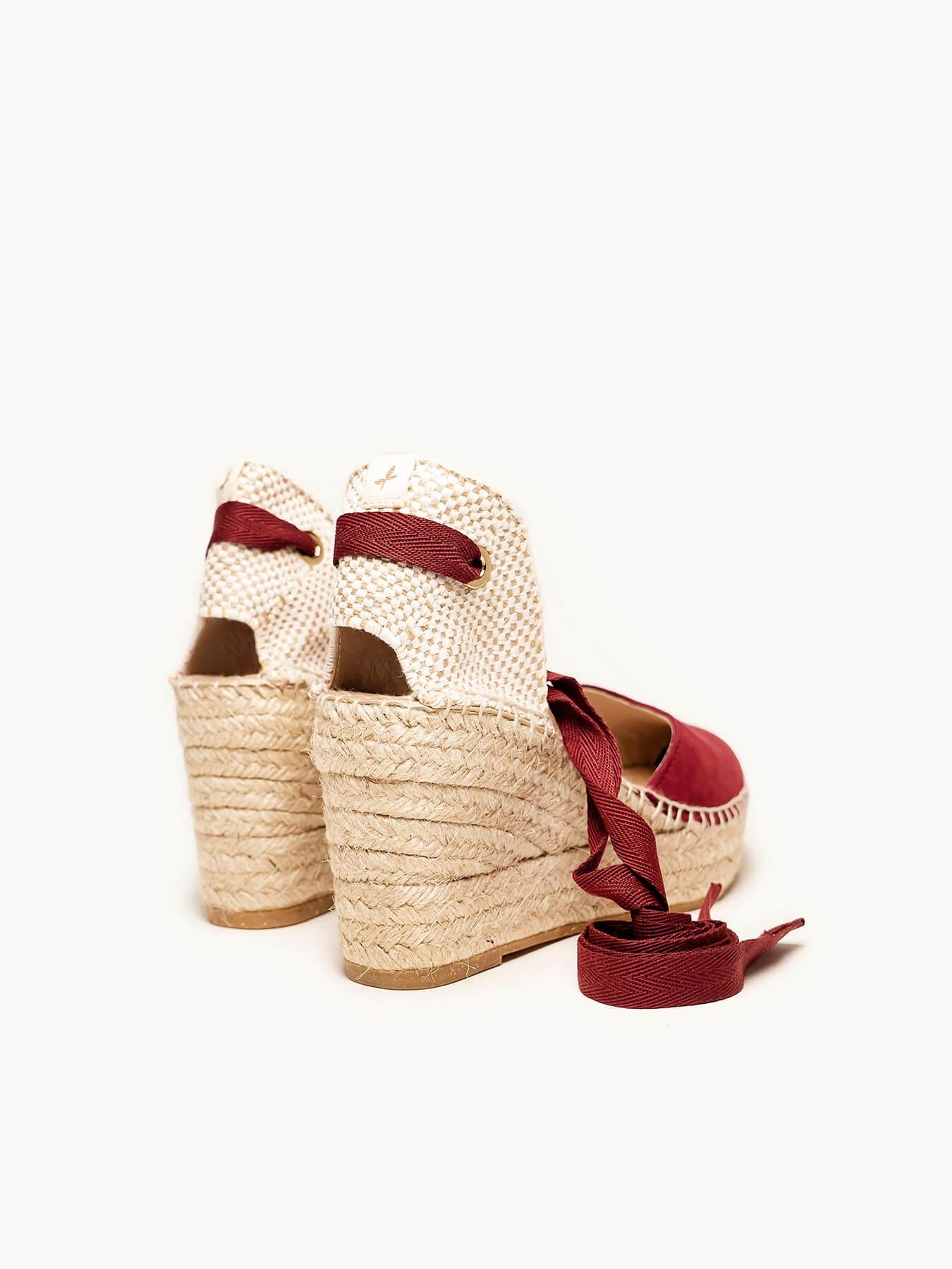 Sandália Romero Anabela 8 cm Camurça Granada