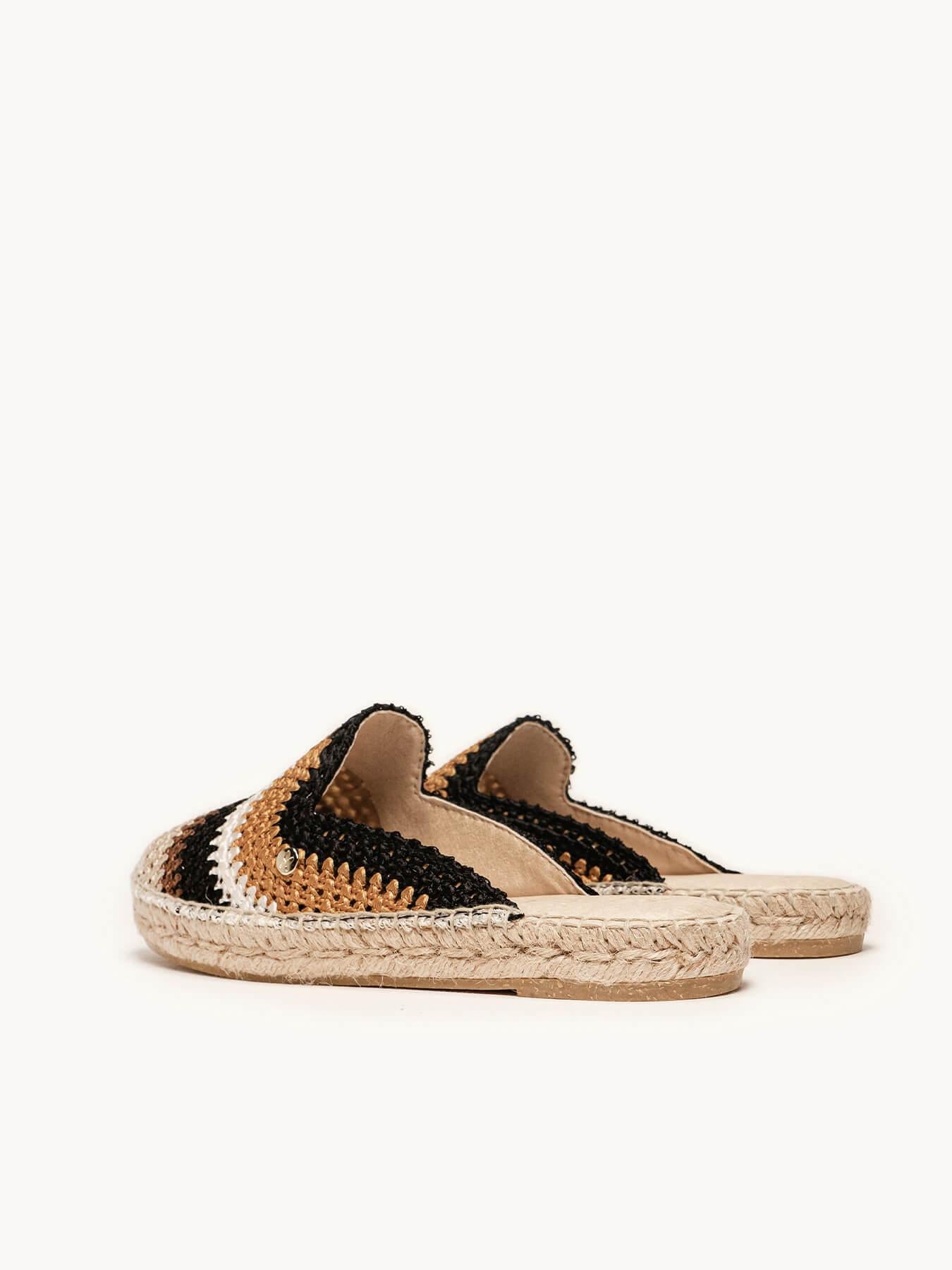 Sapatilha Loto Crochê Listrado Preta