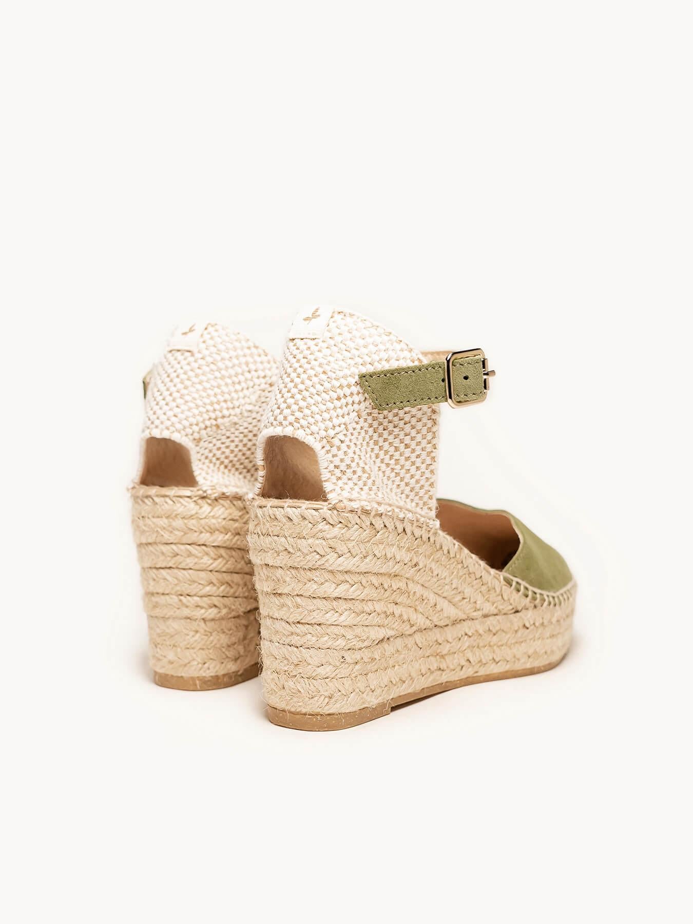Sandália Jara Anabela 8 cm Camurça Verde Cáqui