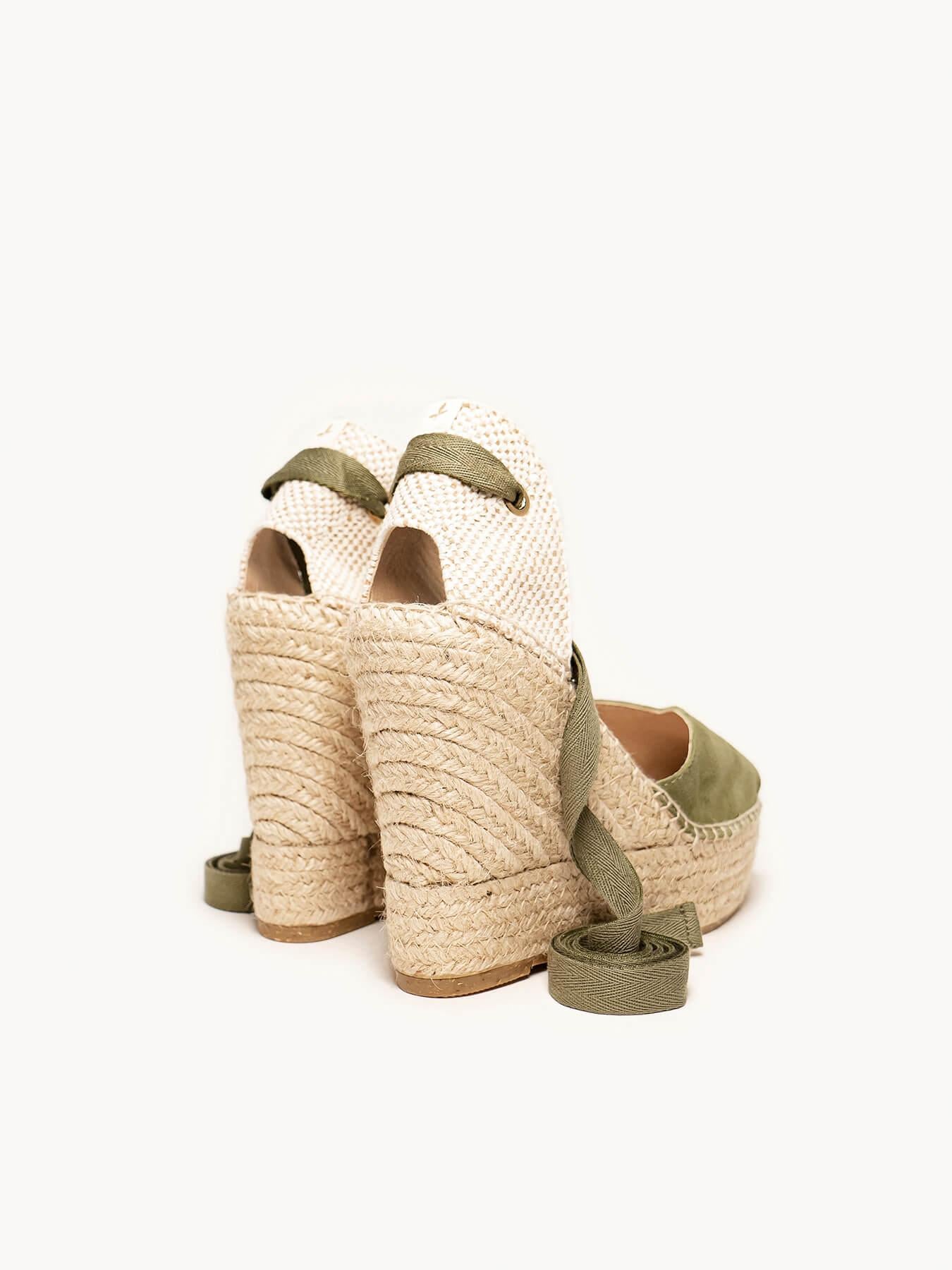 Sandália Romero Anabela 12 cm Camurça Verde Cáqui