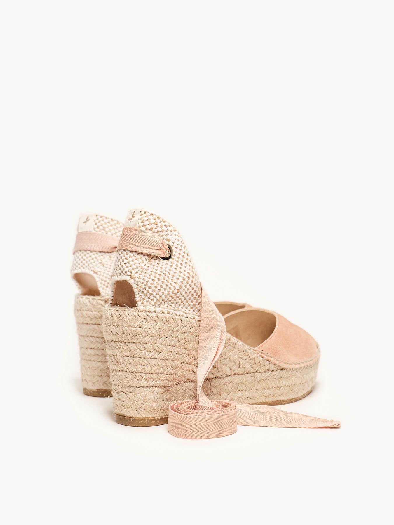 Sandália Romero Anabela 8 cm Camurça Laranja Claro