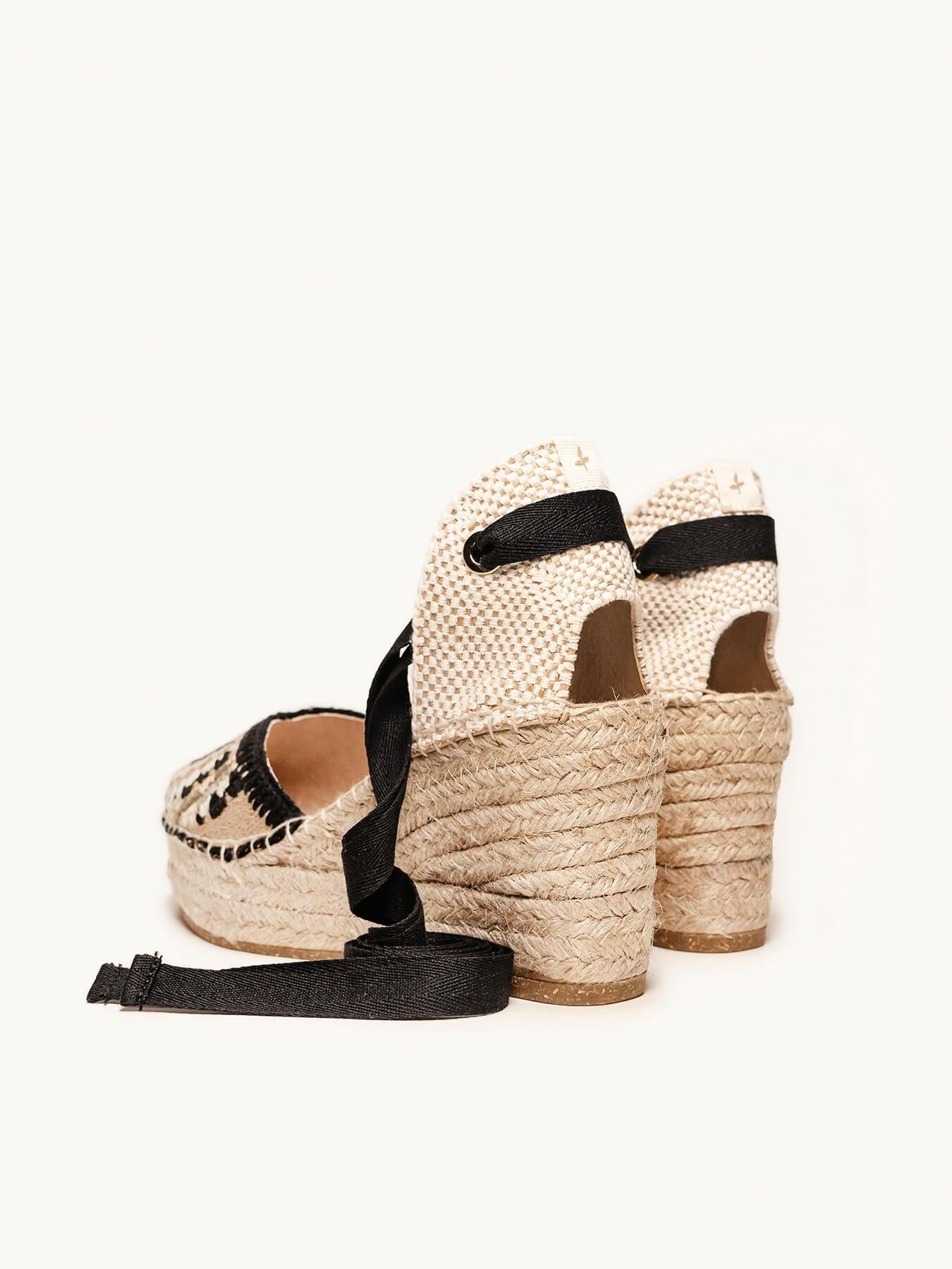 Sandália Romero Anabela 8 cm Crochê Preto