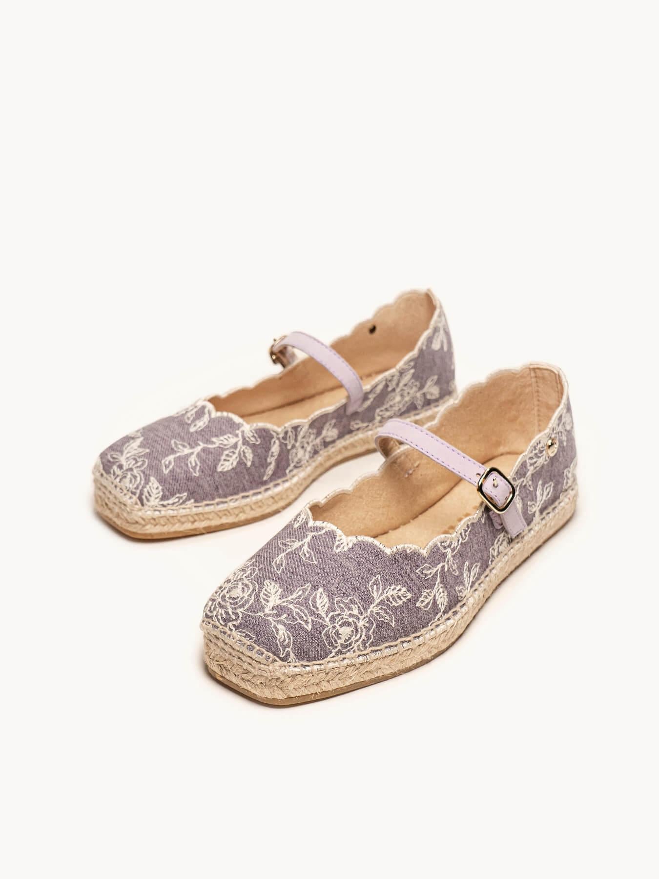 Sapatilha Jeans Bordada Lilás
