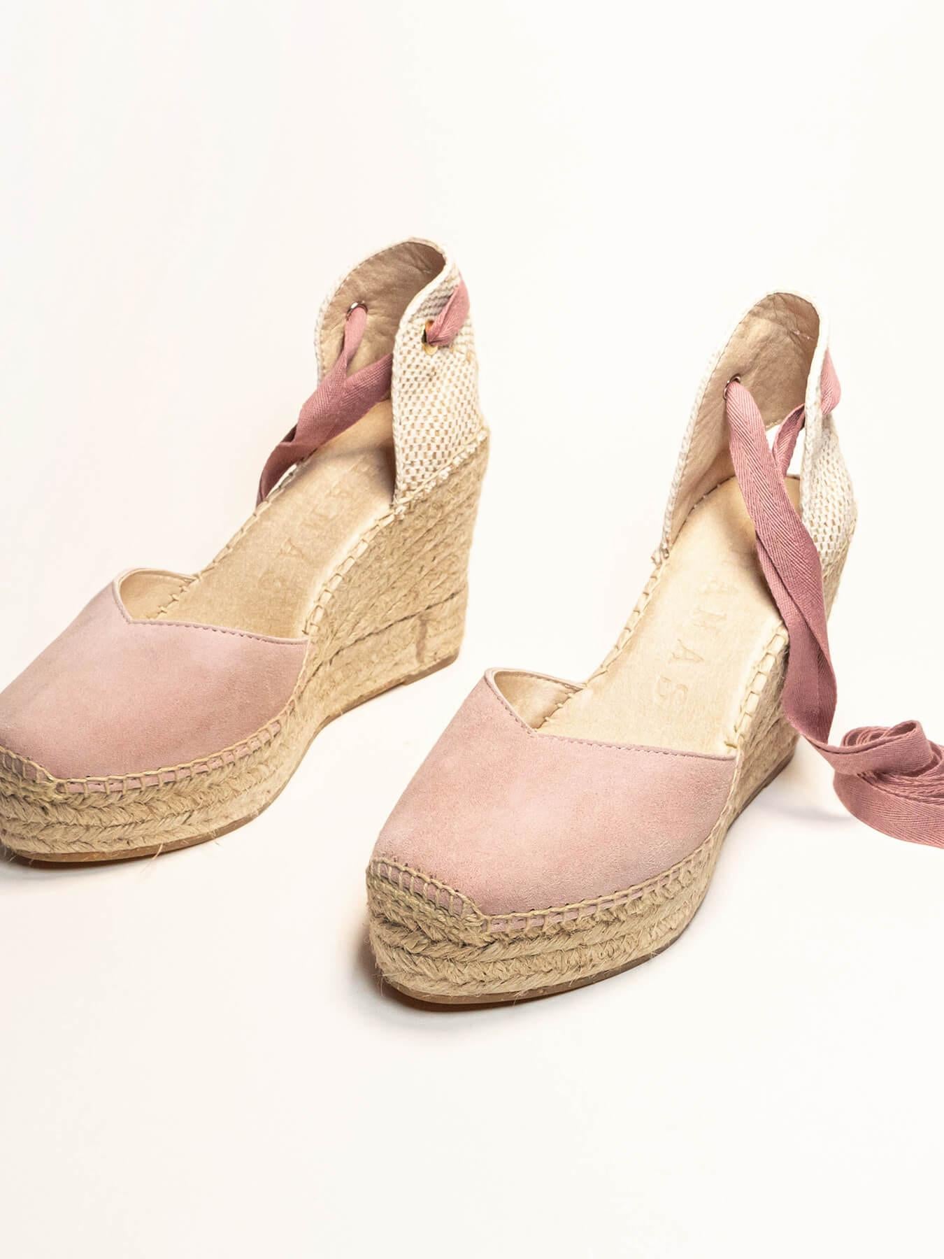 Sandália Romero Anabela 10 cm Camurça Rosa Claro