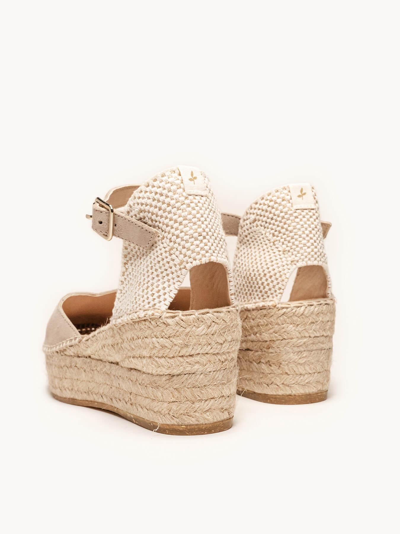 Sandália Jara Anabela 6 cm Camurça Pedra
