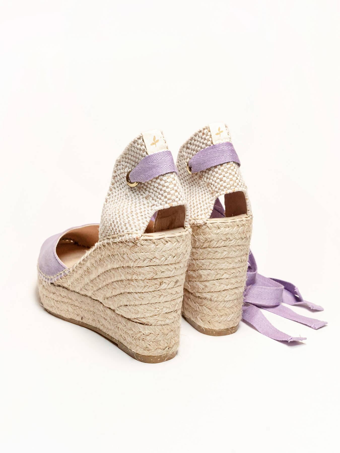 Sandália Anabela Alta Romero Camurça Lilás