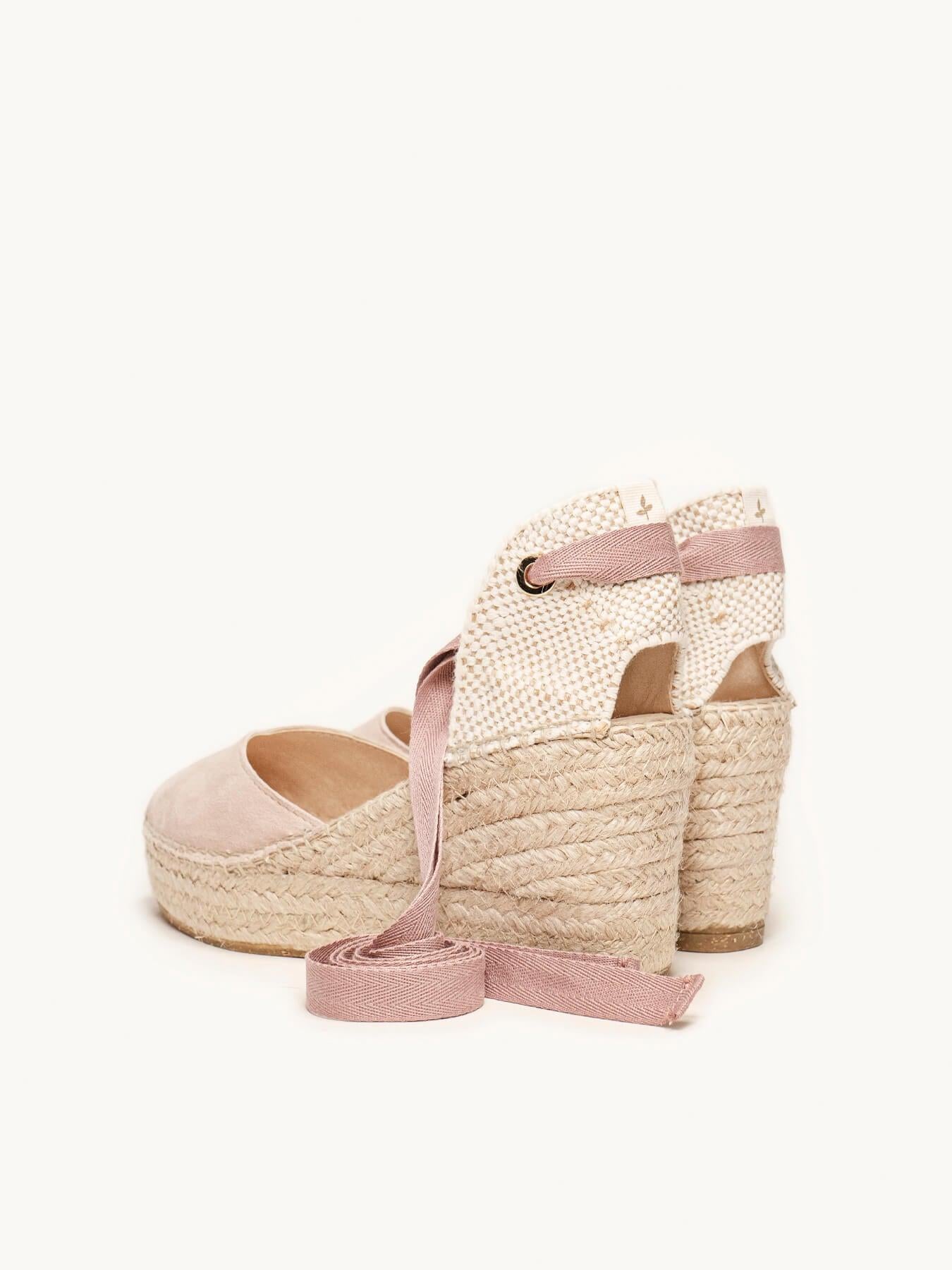 Sandália Romero Anabela 8 cm Camurça Rosa Claro