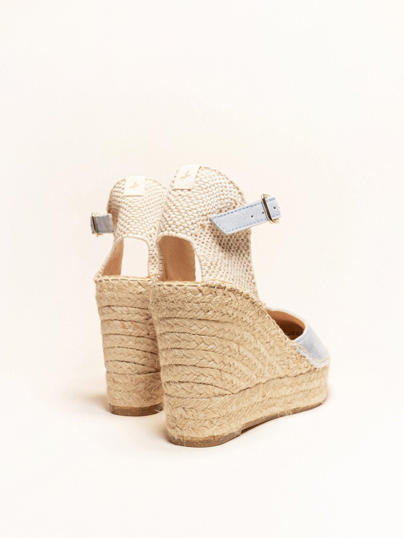 Sandália Anabela Alta Jara Camurça Azul Claro