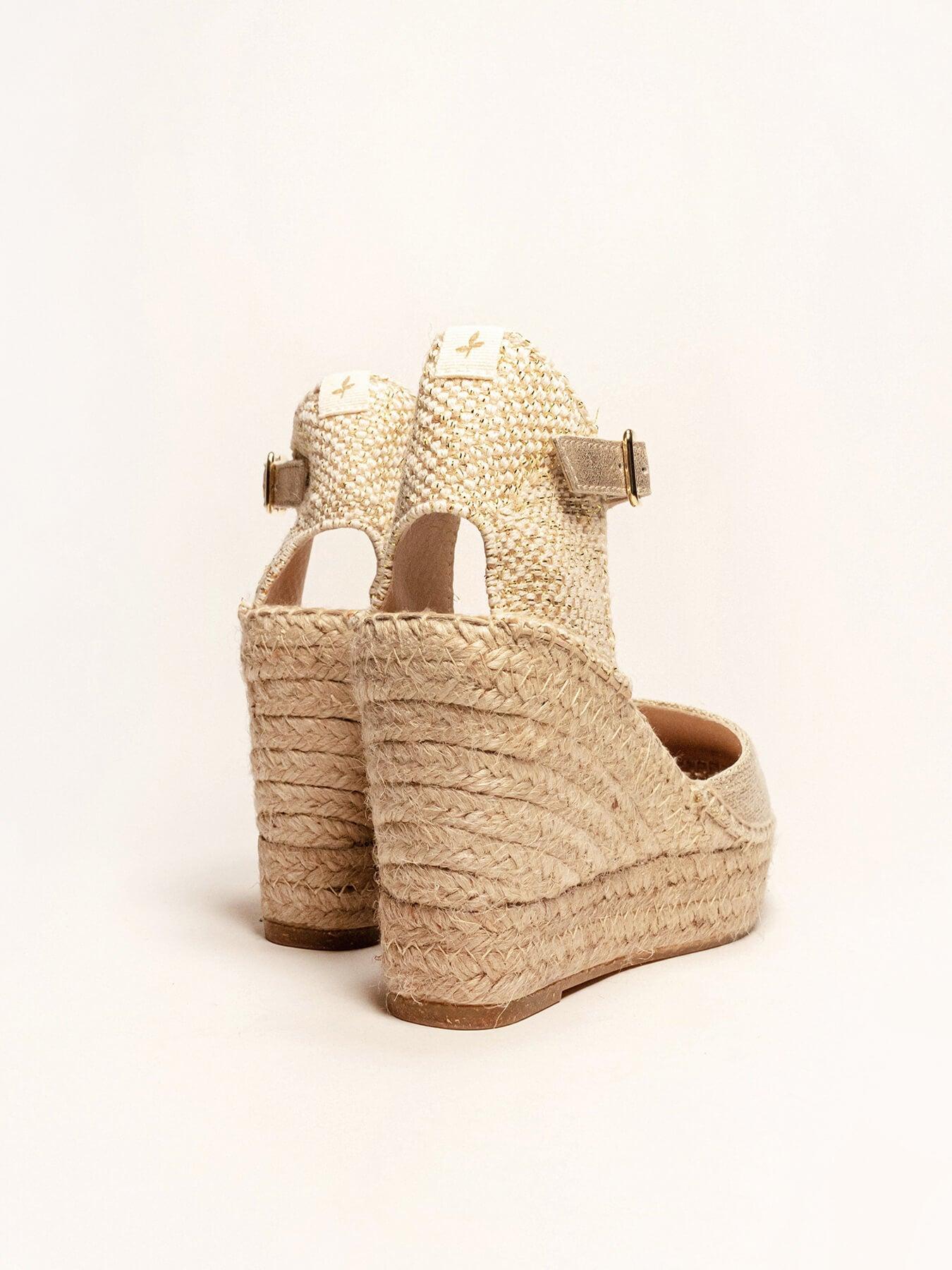 Sandália Anabela Alta Dalia Linho Dourado Metalizado