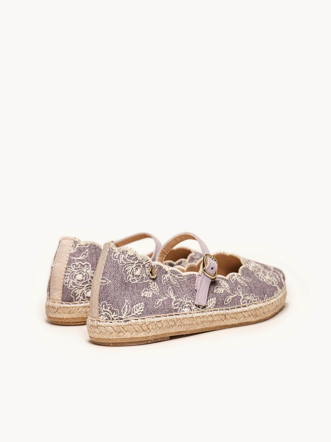 Sapatilha Jeans Bordada Lilás