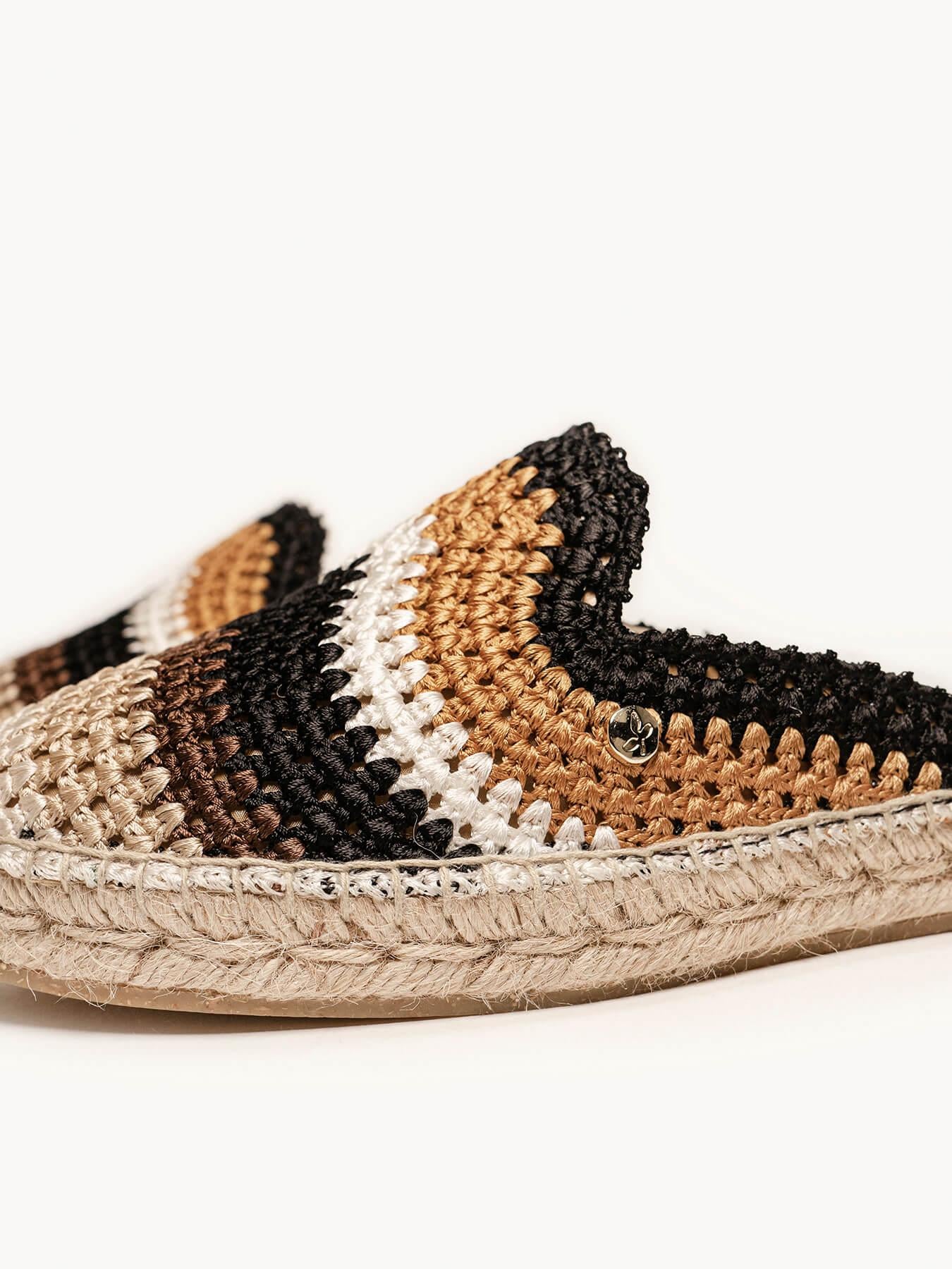 Sapatilha Loto Crochê Listrado Preta