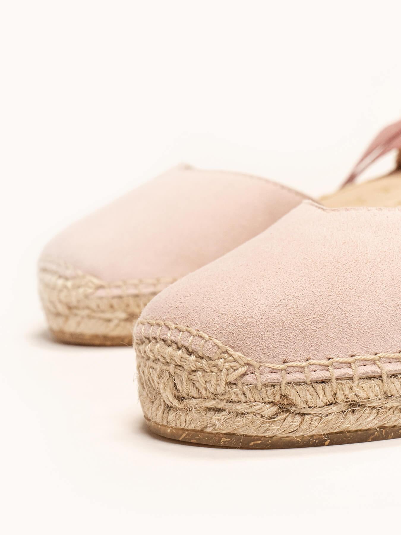 Sandália Romero Anabela 5 cm Camurça Rosa Claro