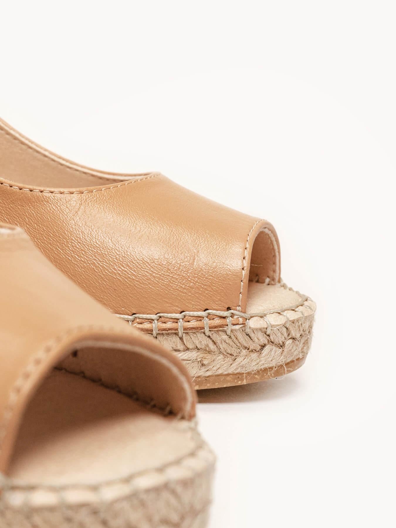 Sandália Anabela Média Clavel Napa Marrom Claro