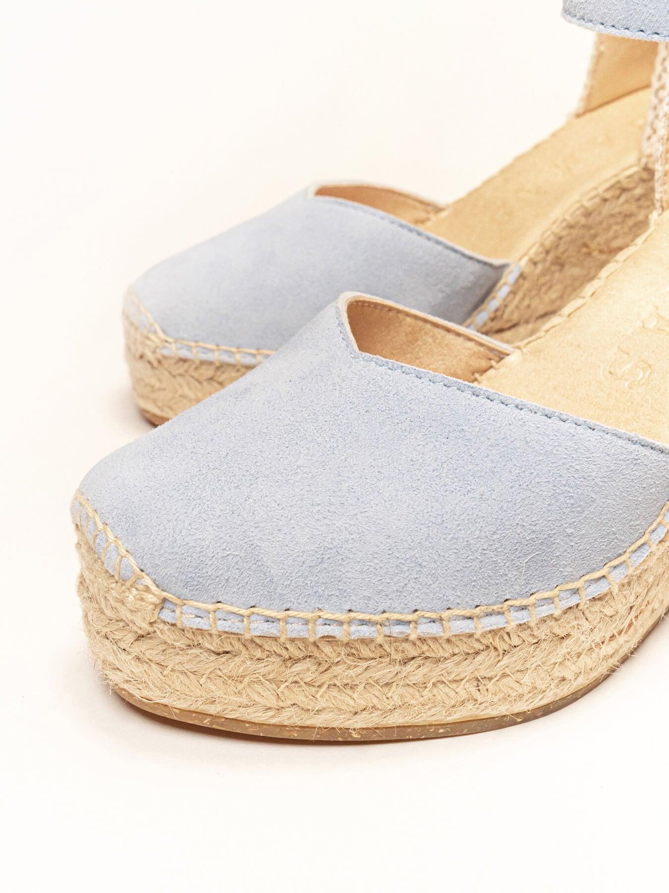 Sandália Anabela Alta Jara Camurça Azul Claro