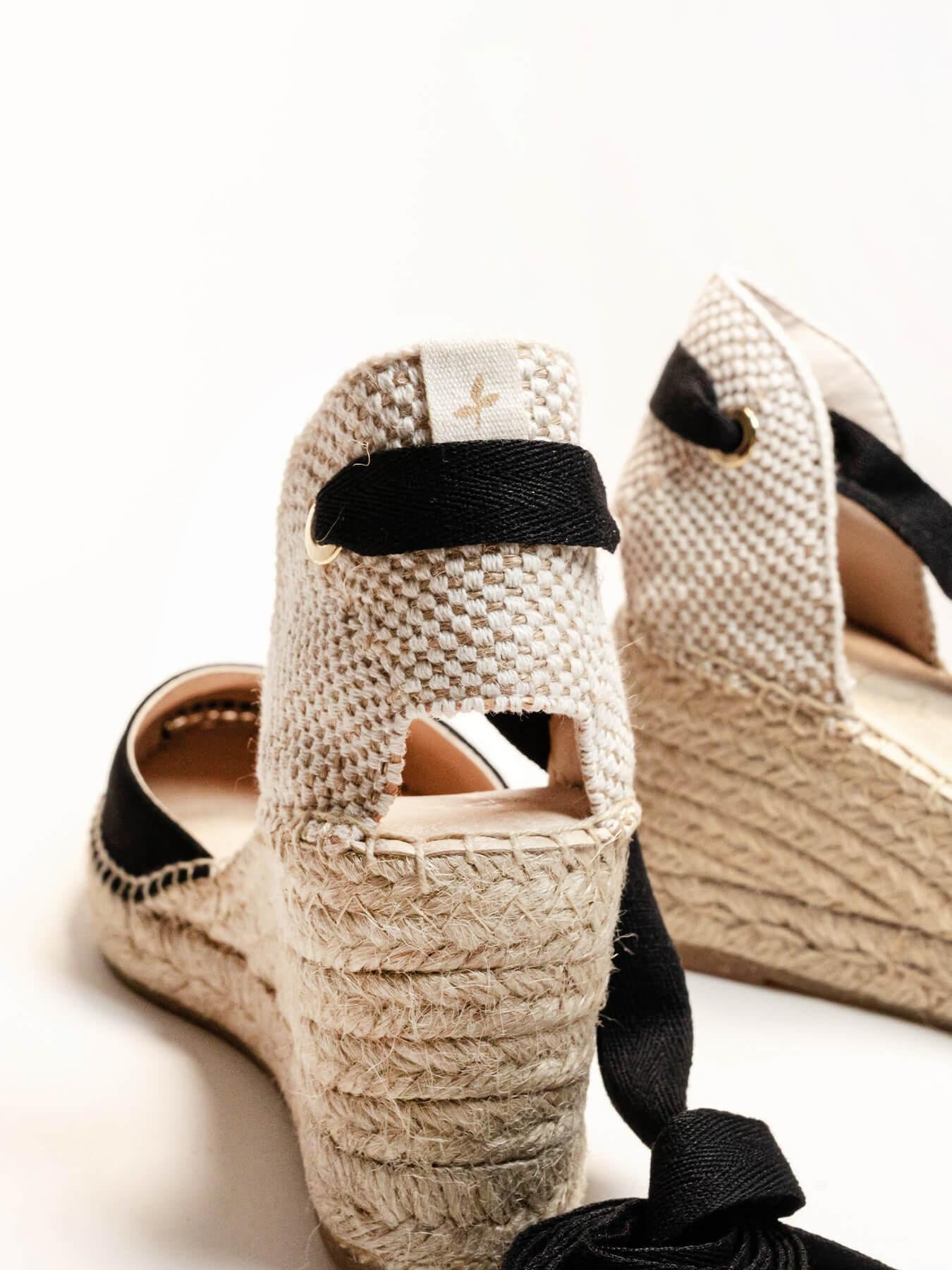 Sandália Anabela Média Romero Camurça Preto