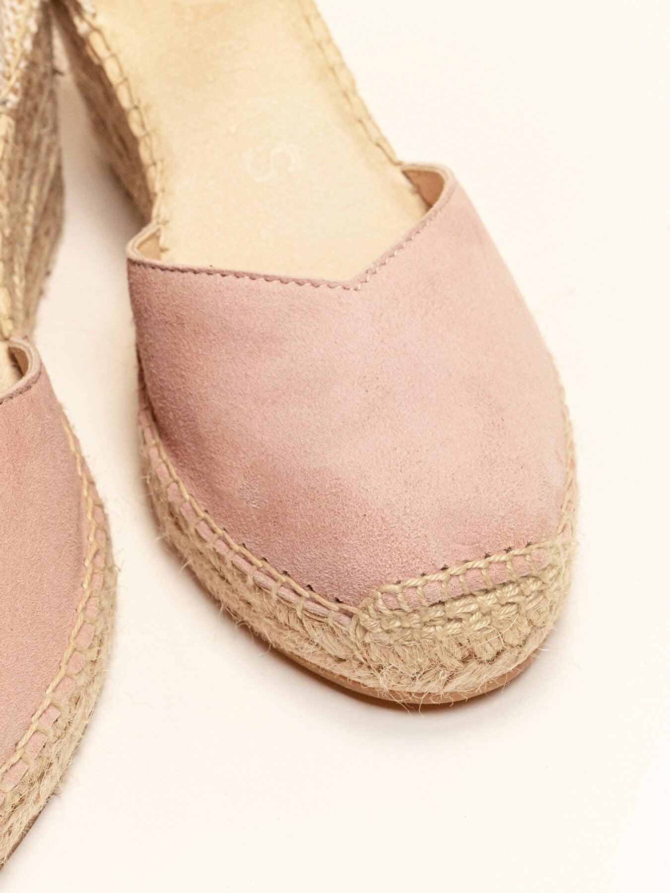 Sandália Jara Anabela 7 cm Camurça Rosa Claro