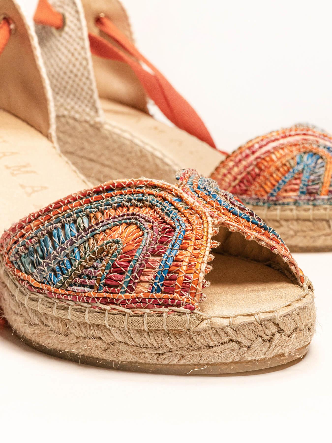 Sandália Anabela Média Lirio Ráfia Laranja