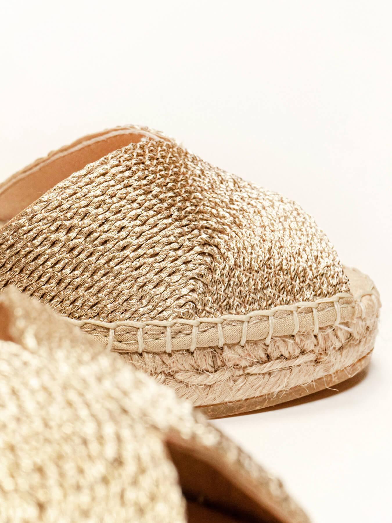 Sandália Aleli Anabela 7 cm Corda Dourado