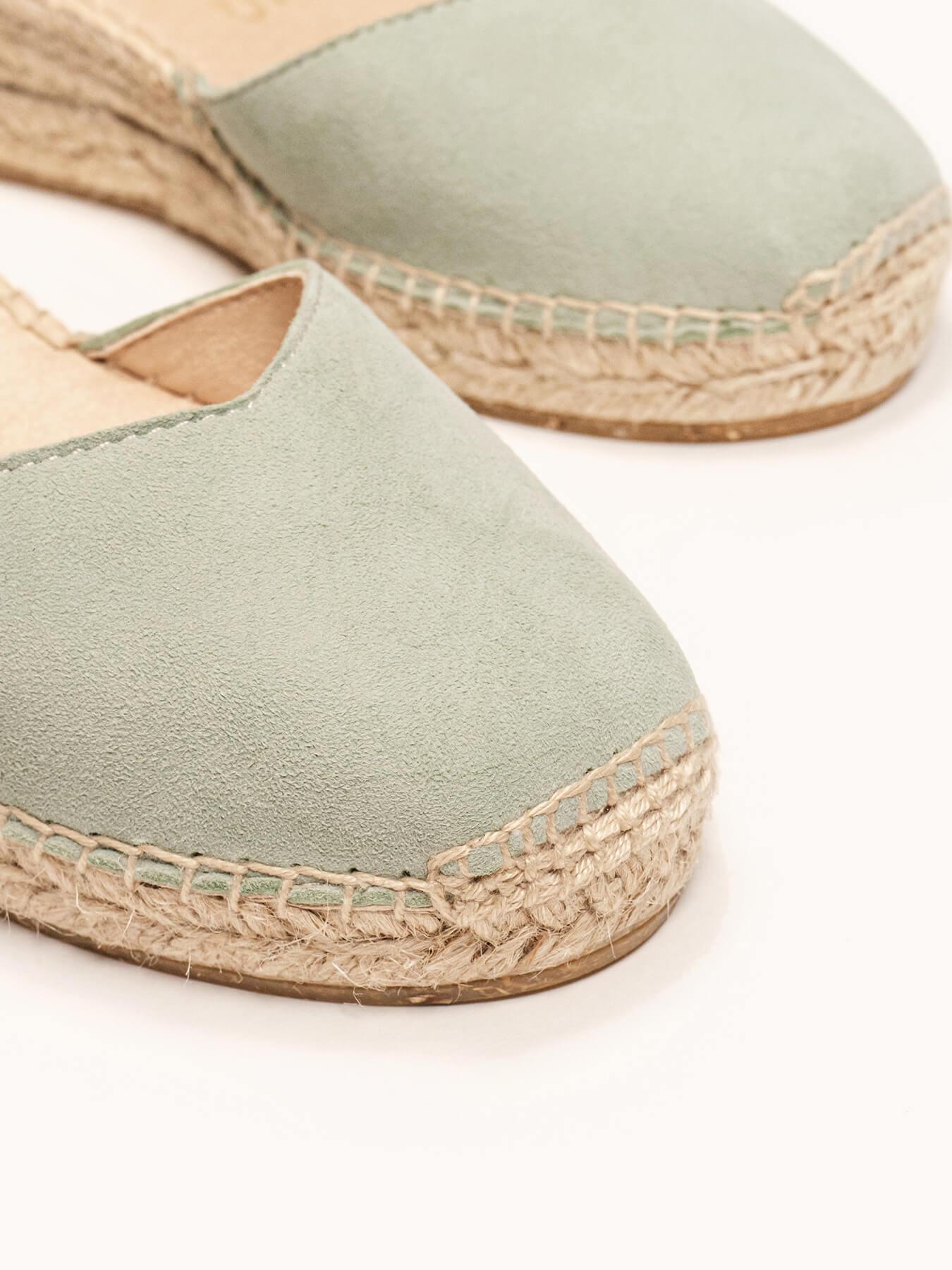 Sandália Anabela Baixa Romero Camurça Verde Claro