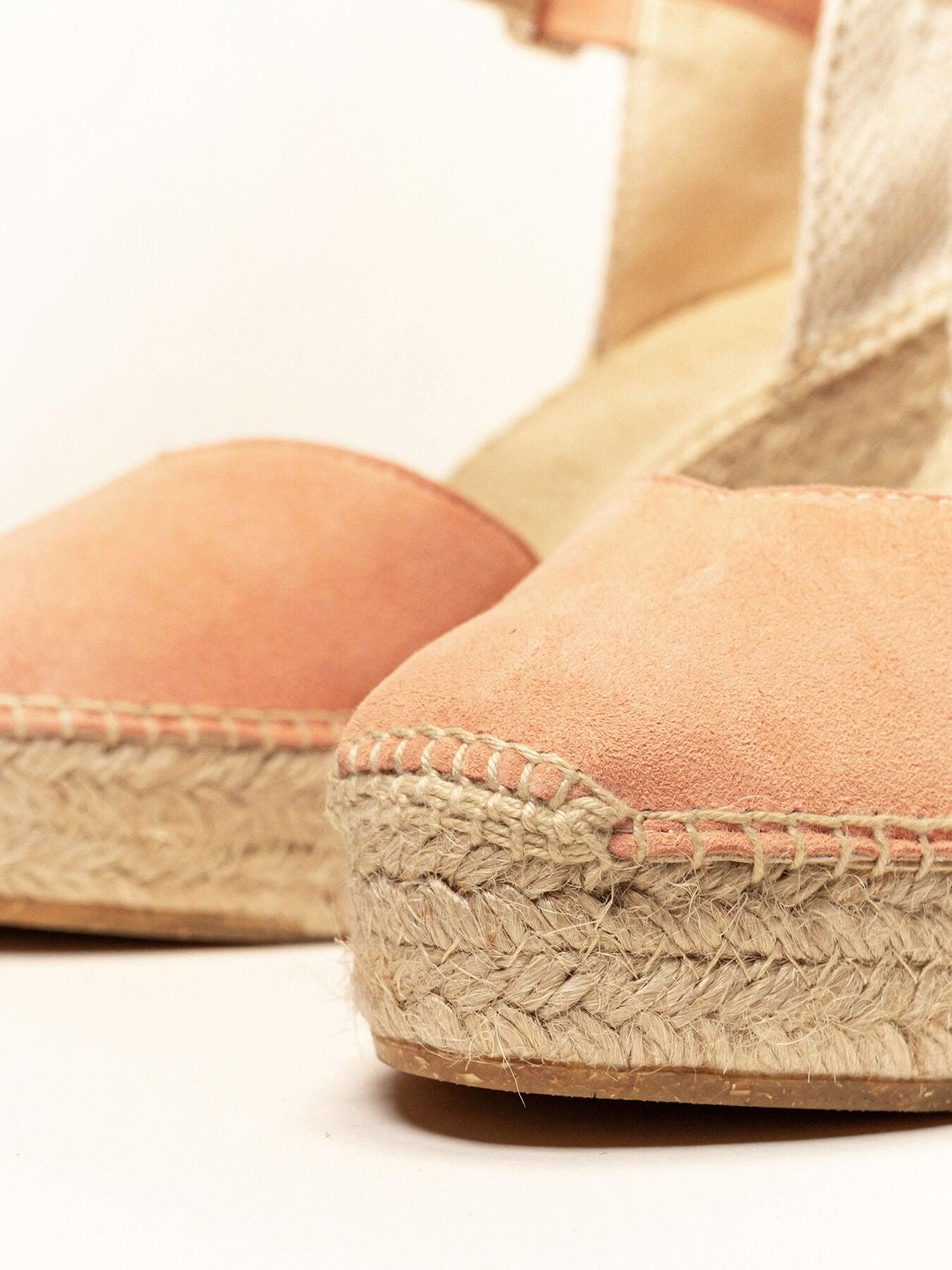 Sandália Anabela Alta Jara Camurça Laranja Claro