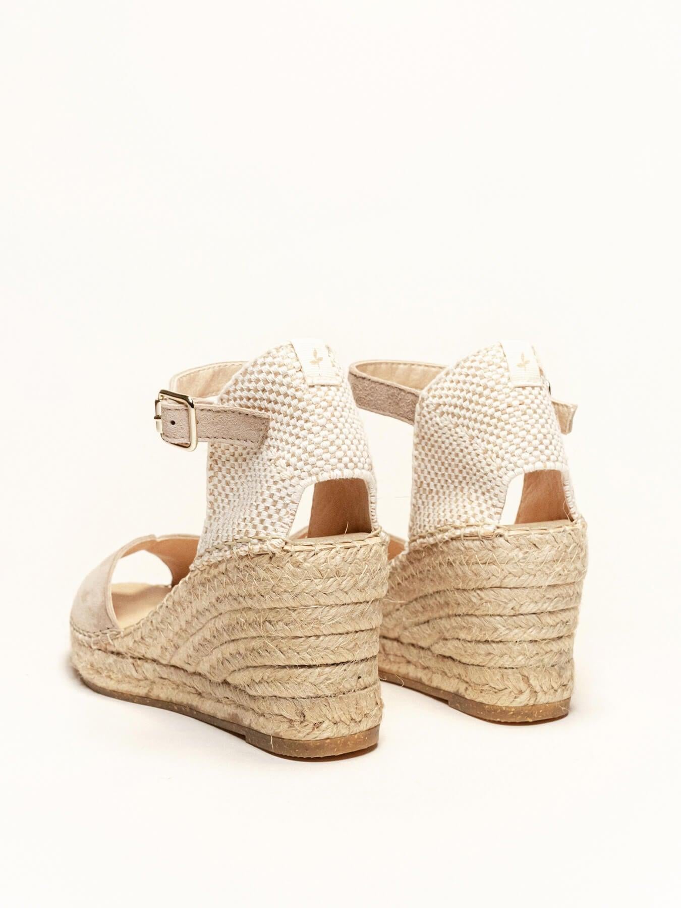 Sandália Anabela Média Alelí Camurça Pedra