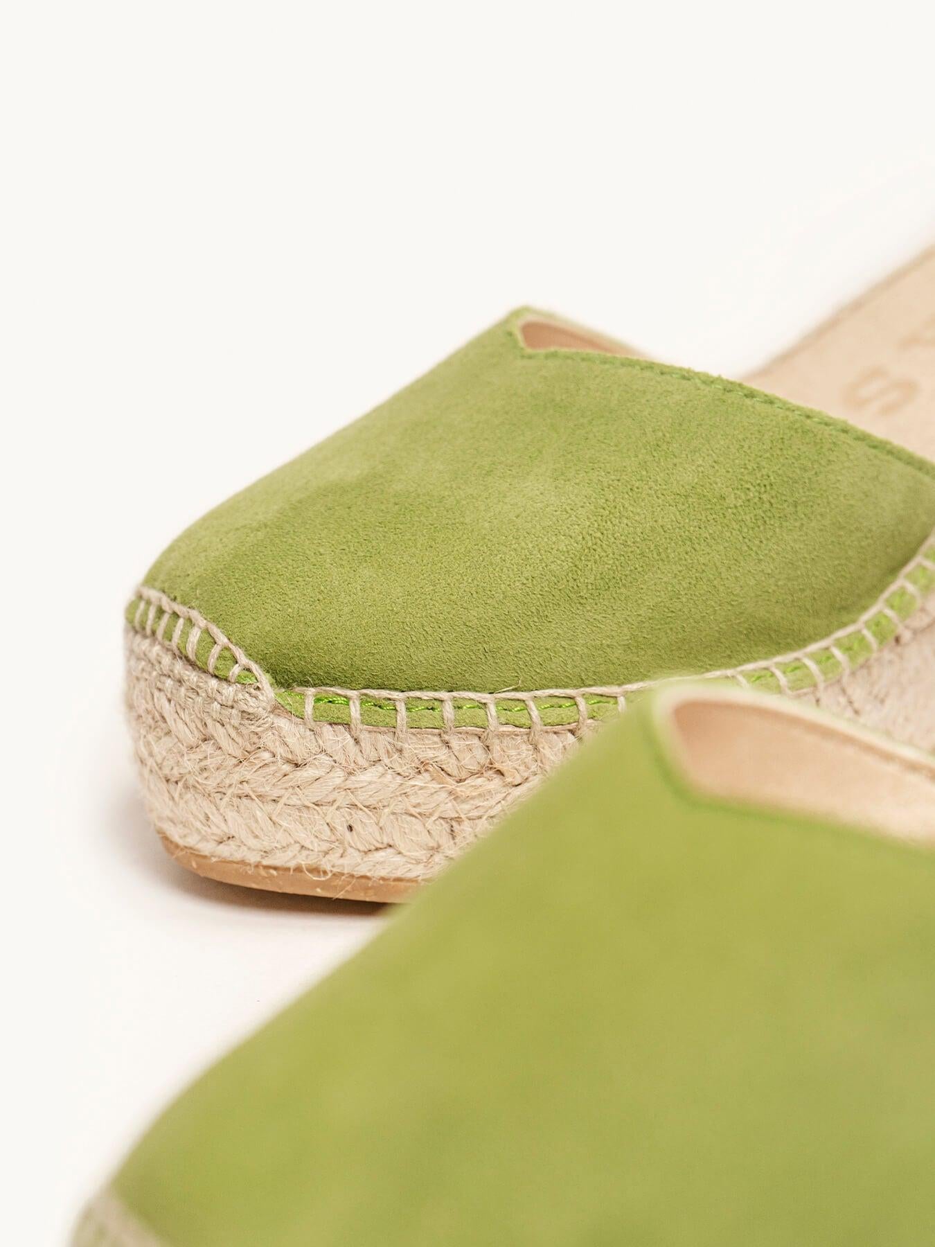 Sandália Anabela Média Plataforma Jara Camurça Verde