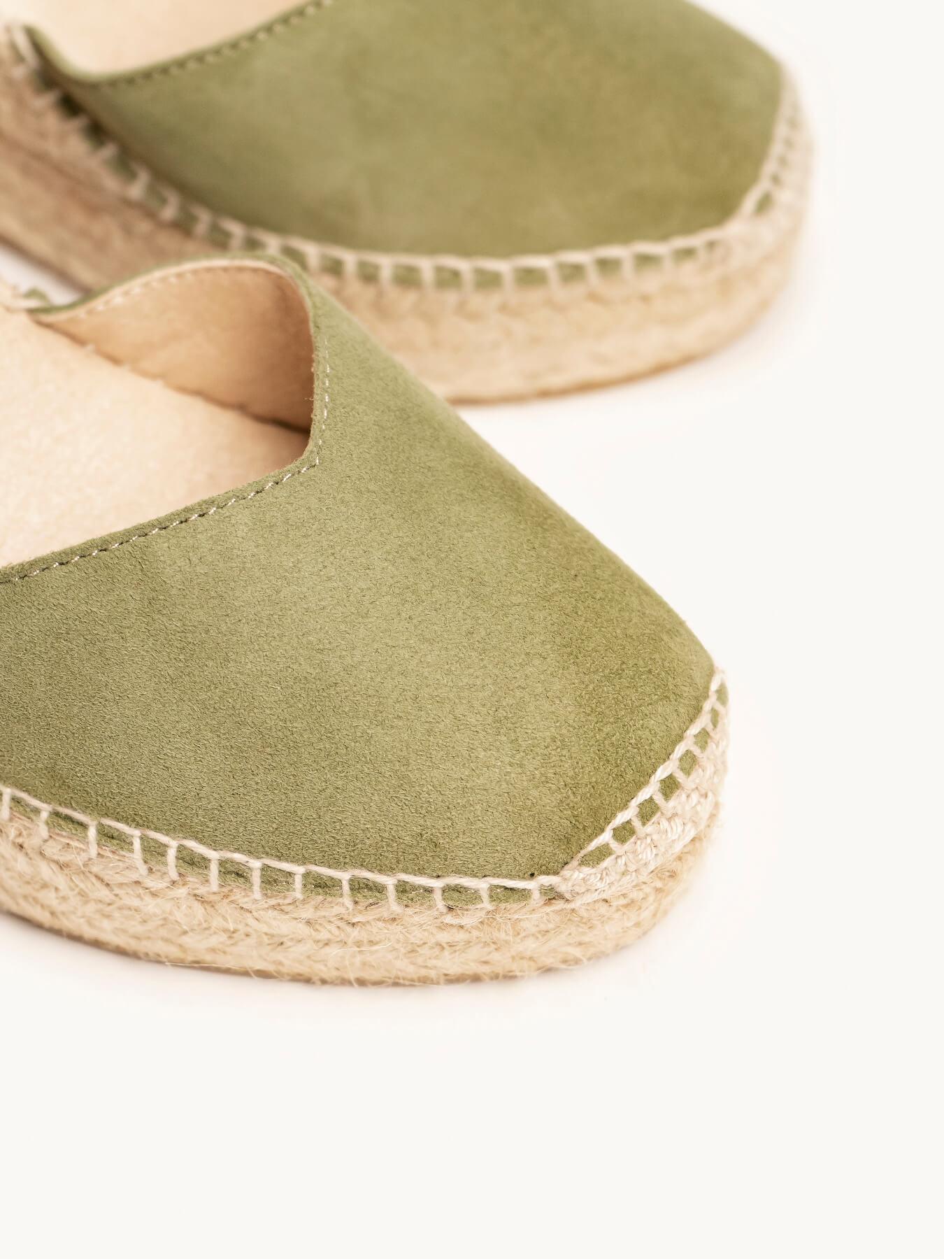 Sandália Jara Anabela 10 cm Camurça Verde Cáqui