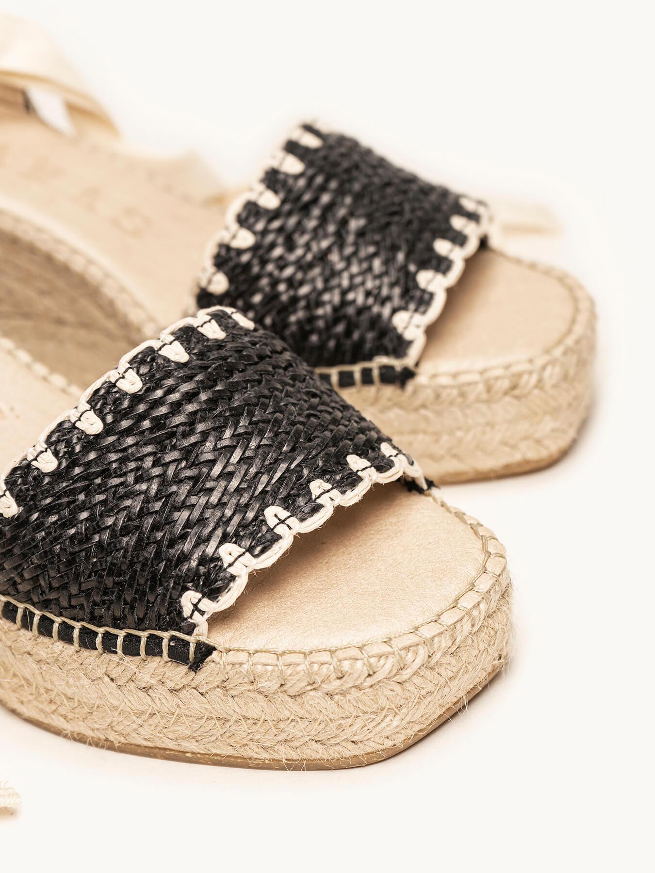 Sandália Anabela Média Aulaga Fita Arcos Preto