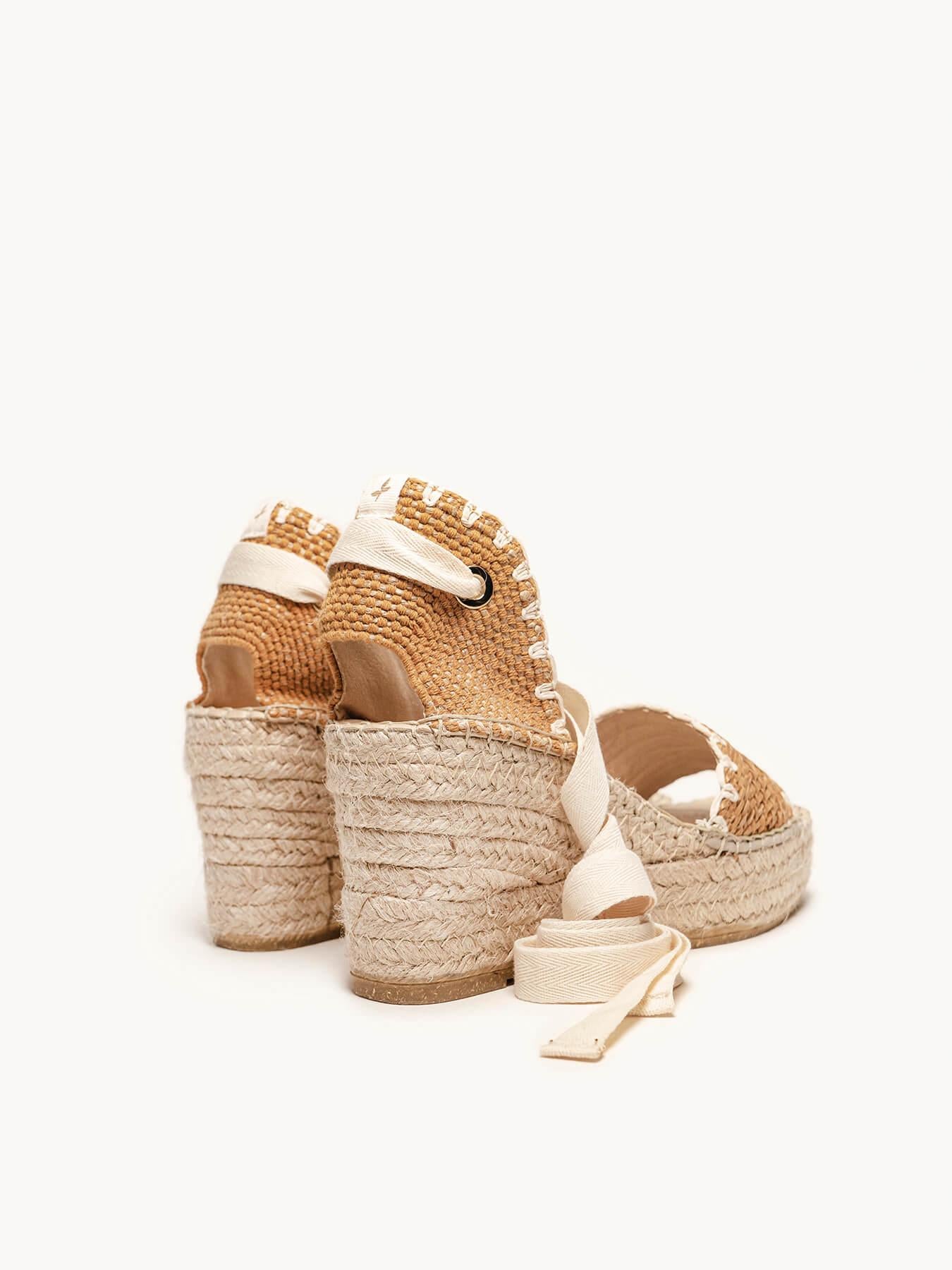 Sandália Anabela Média Aulaga Fita Arcos Marrom Claro